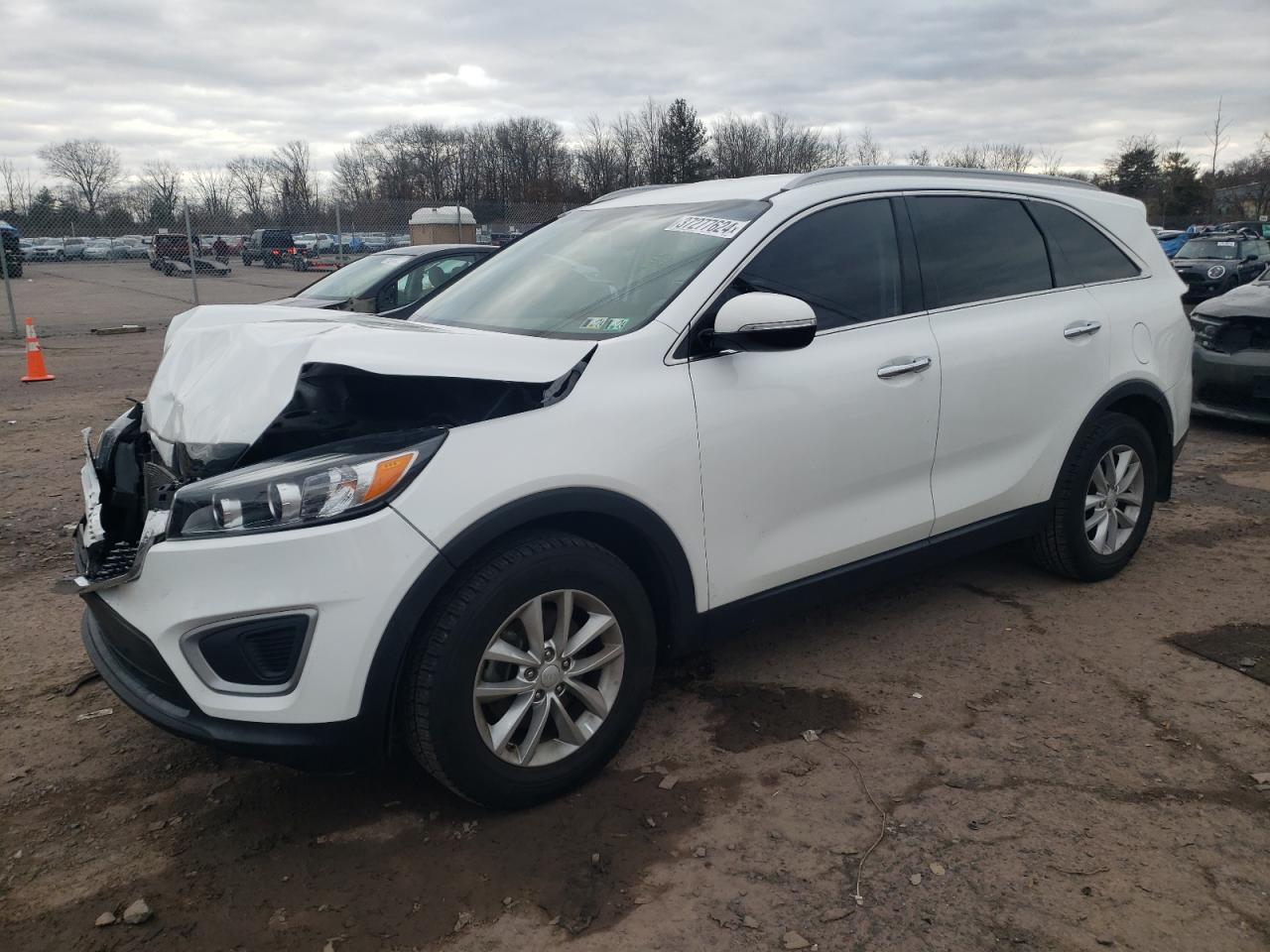 kia sorento 2018 5xypg4a3xjg408012