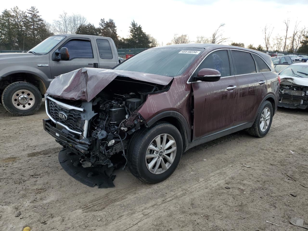 kia sorento 2019 5xypg4a52kg471608