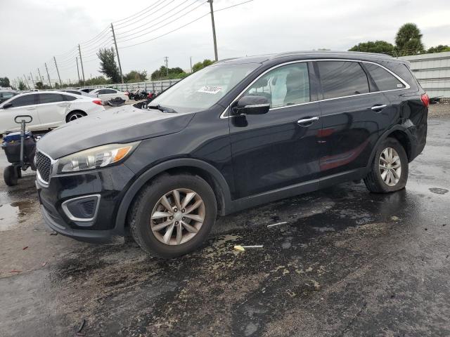 kia sorento lx 2017 5xypg4a58hg198960