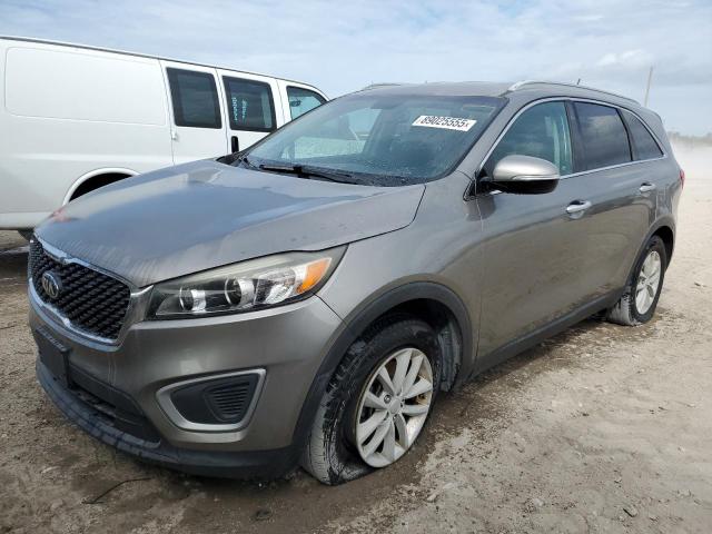 kia sorento lx 2017 5xypg4a59hg208945