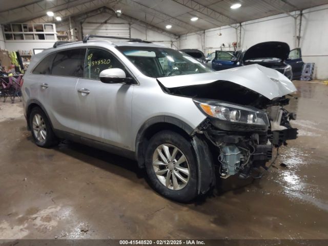 kia sorento 2017 5xypgda31hg323621