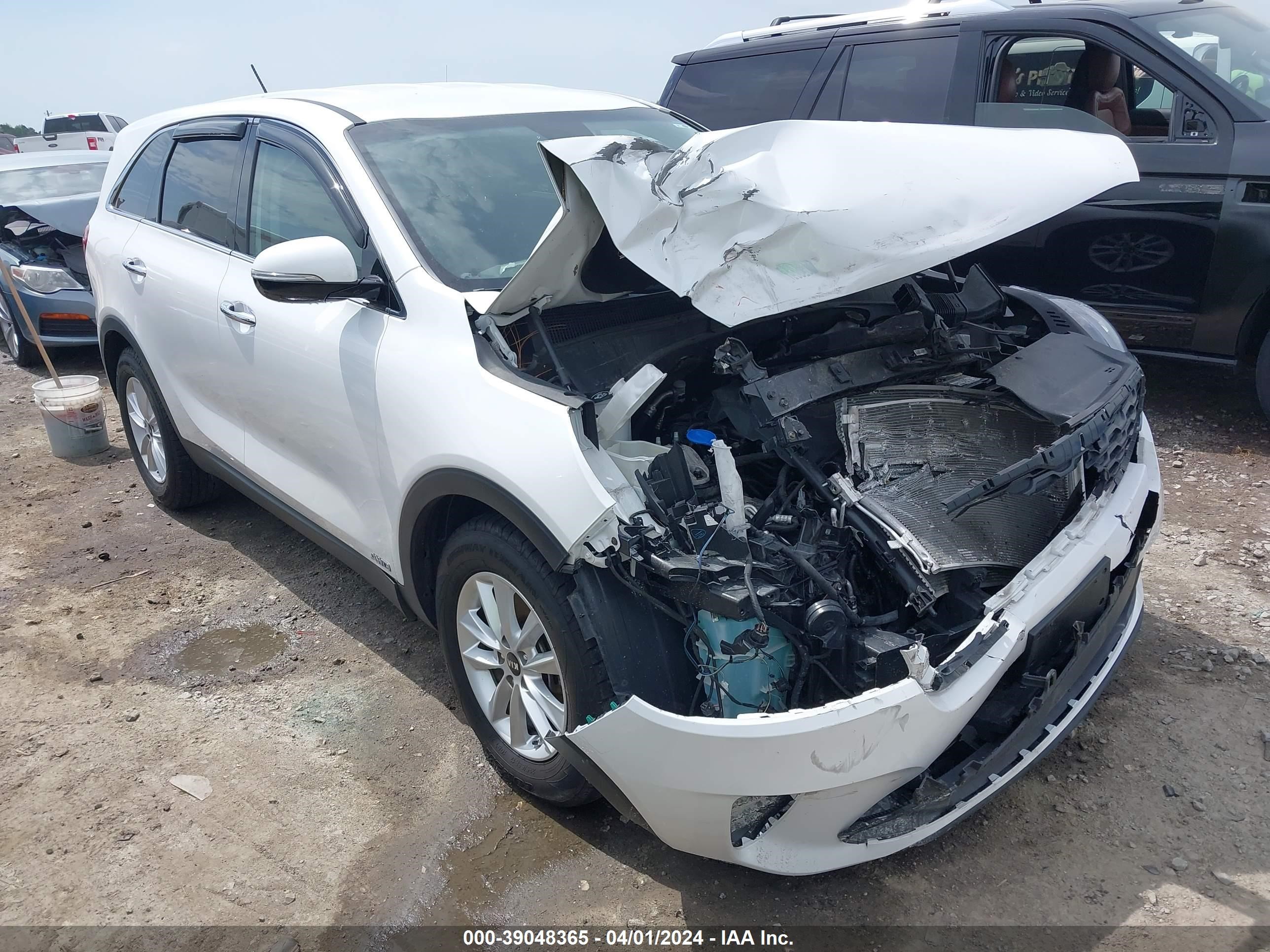 kia sorento 2019 5xypgda57kg449734