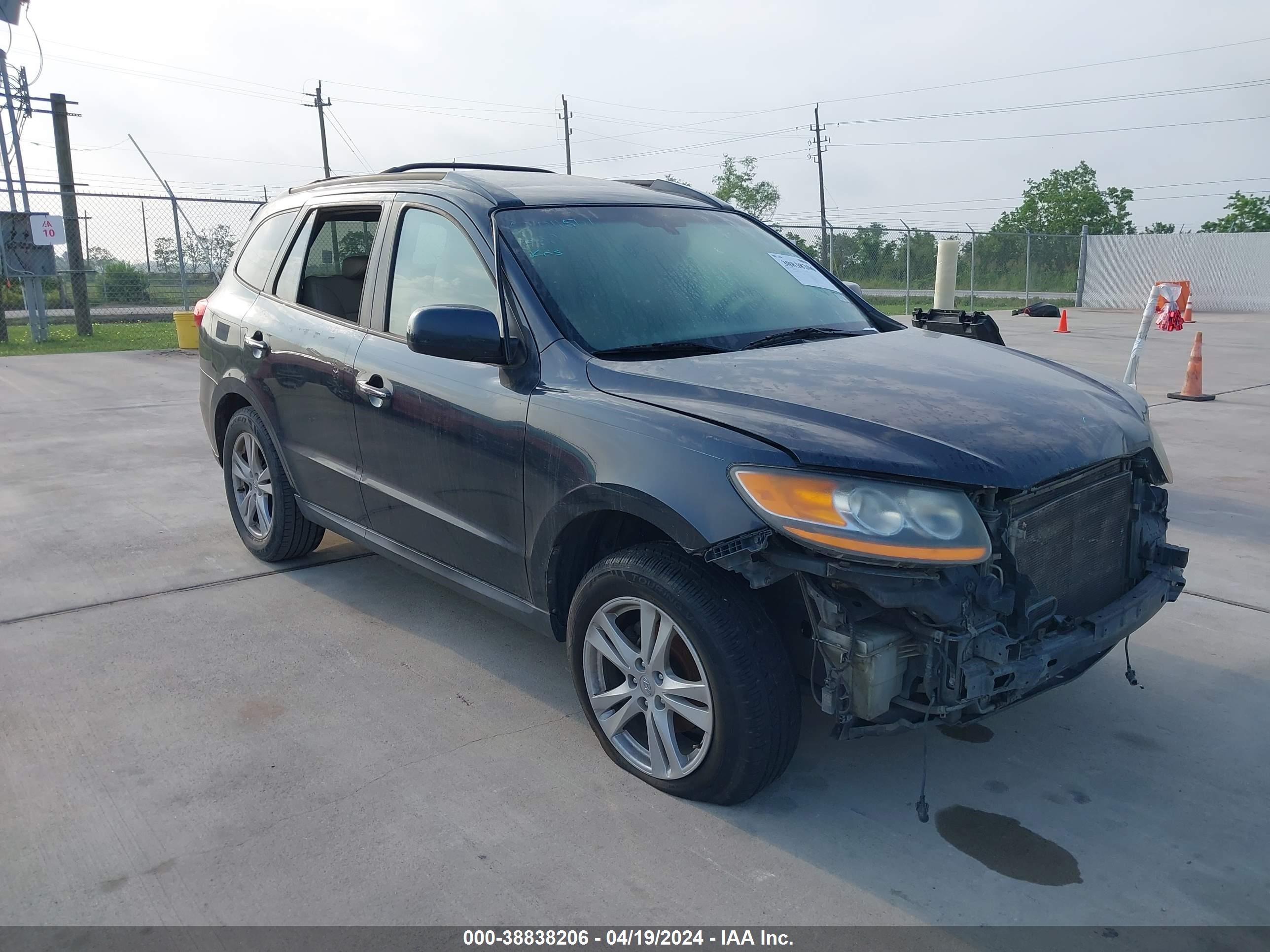 hyundai santa fe 2011 5xyzk4ag8bg033619