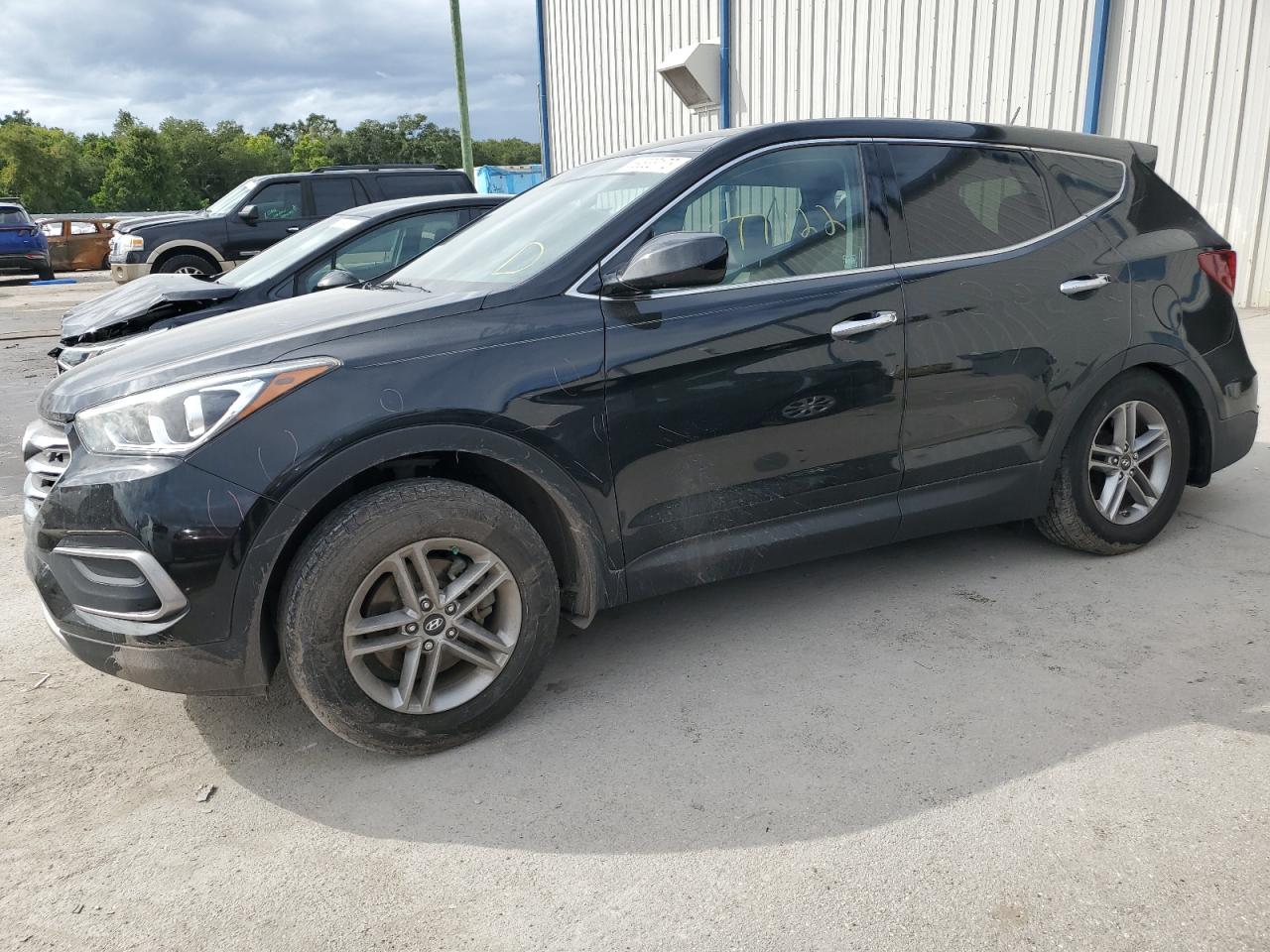 hyundai santa fe 2018 5xyzt3lb3jg544825