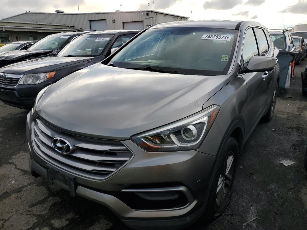 hyundai santa fe 2017 5xyzt3lb4hg411968