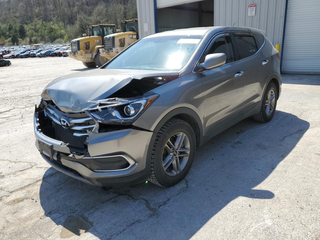 hyundai santa fe 2018 5xyztdlb3jg572906