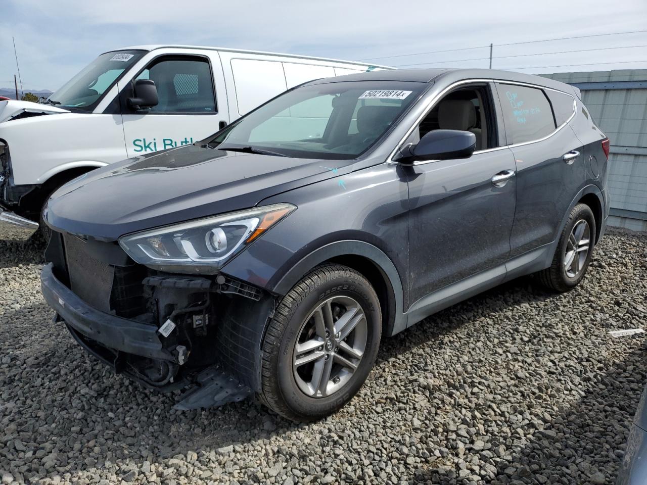 hyundai santa fe 2017 5xyztdlb4hg466653