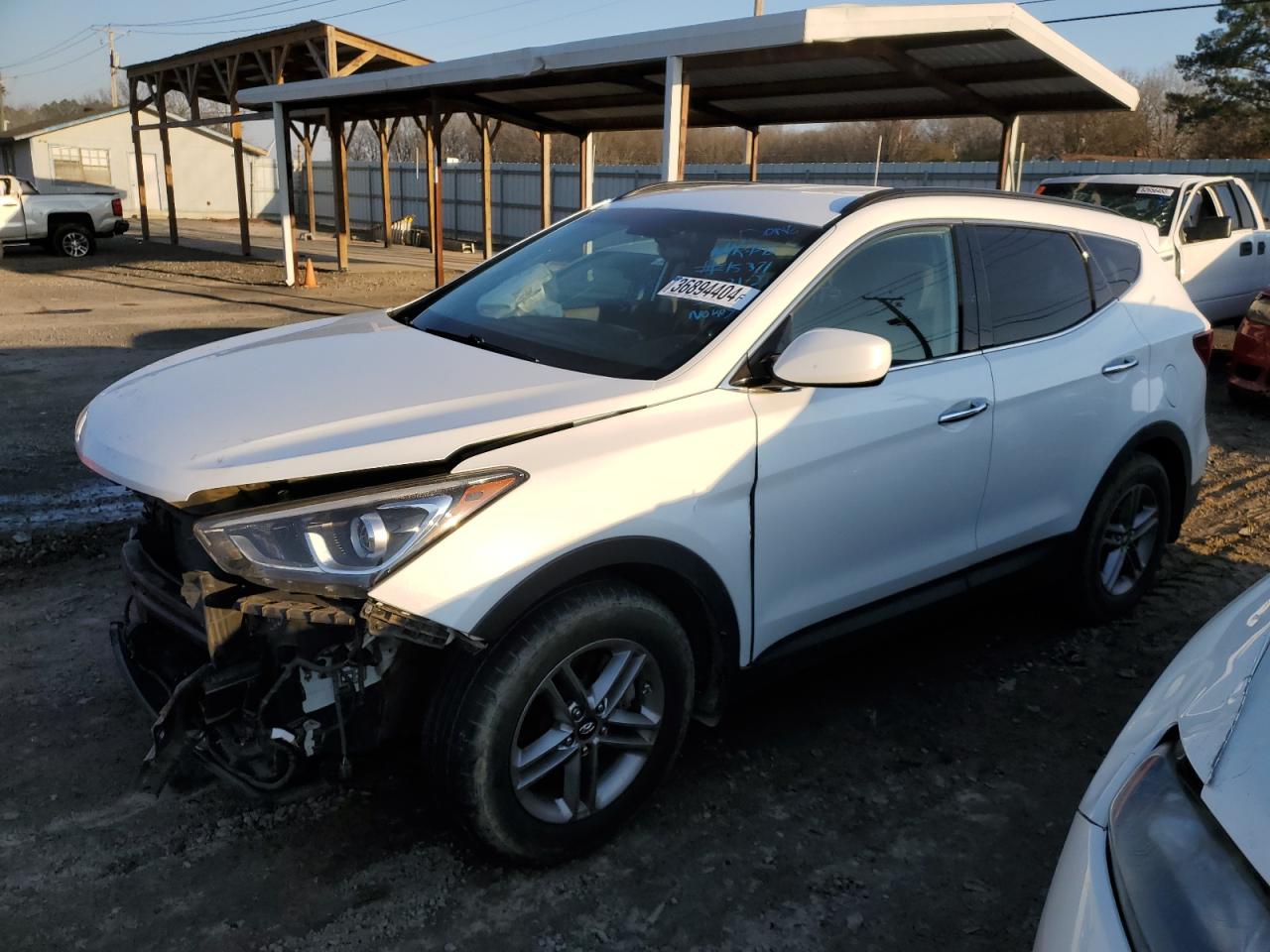 hyundai santa fe 2017 5xyzu3lb2hg432265