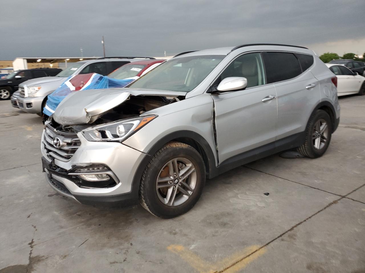 hyundai santa fe 2017 5xyzu3lb2hg451169