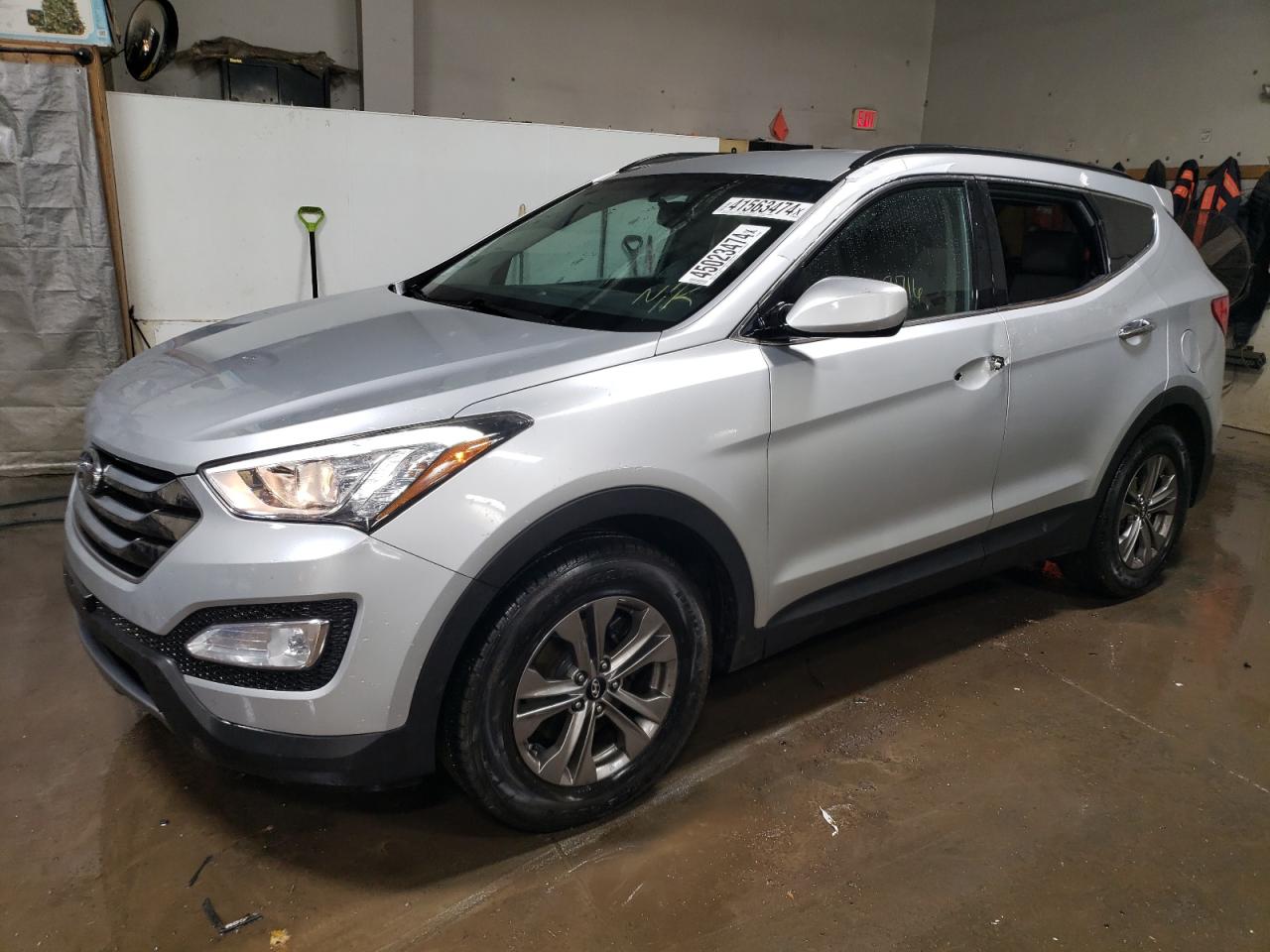 hyundai santa fe 2016 5xyzu3lb5gg356006