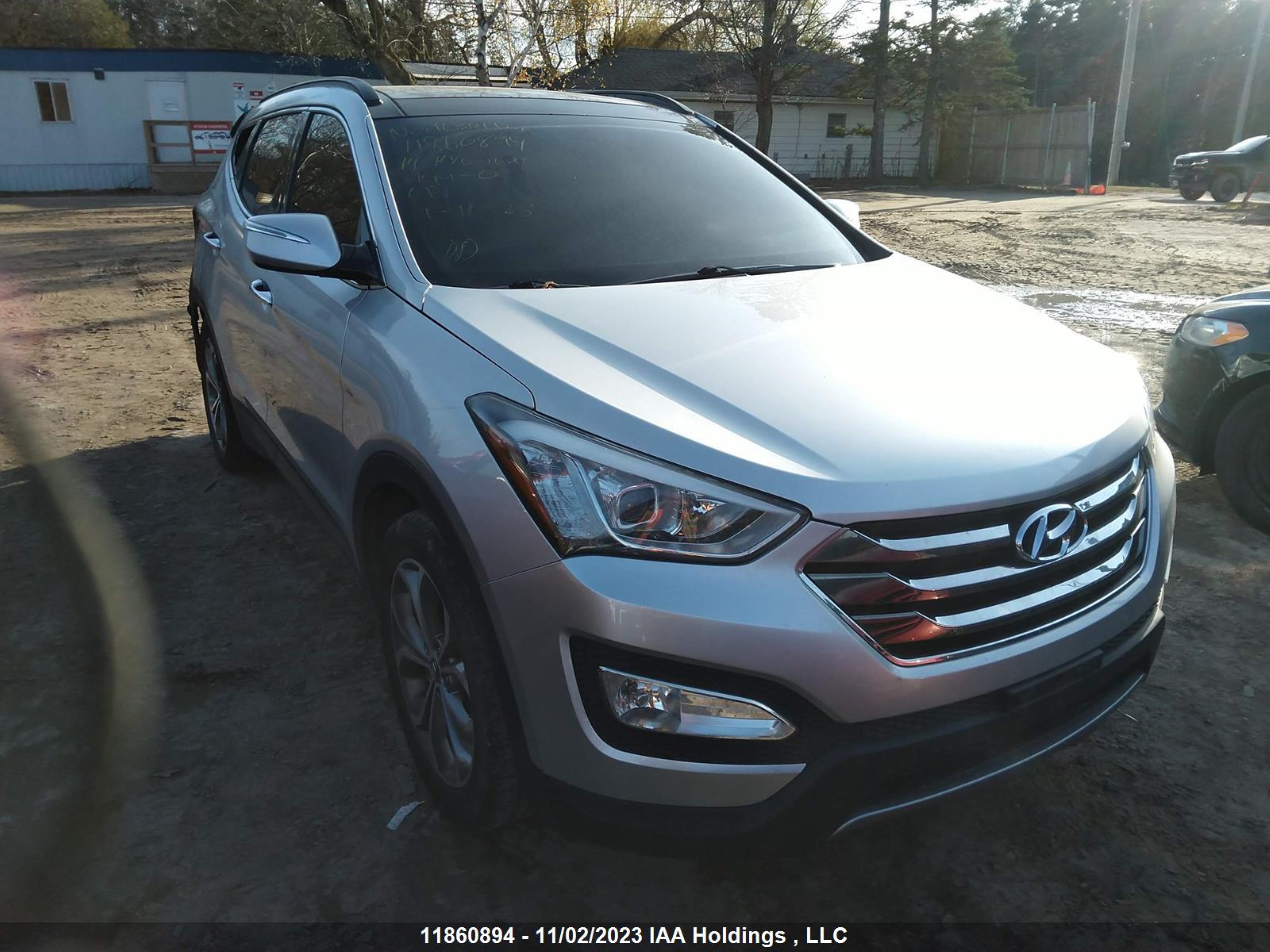 hyundai santa fe 2014 5xyzudla7eg172616