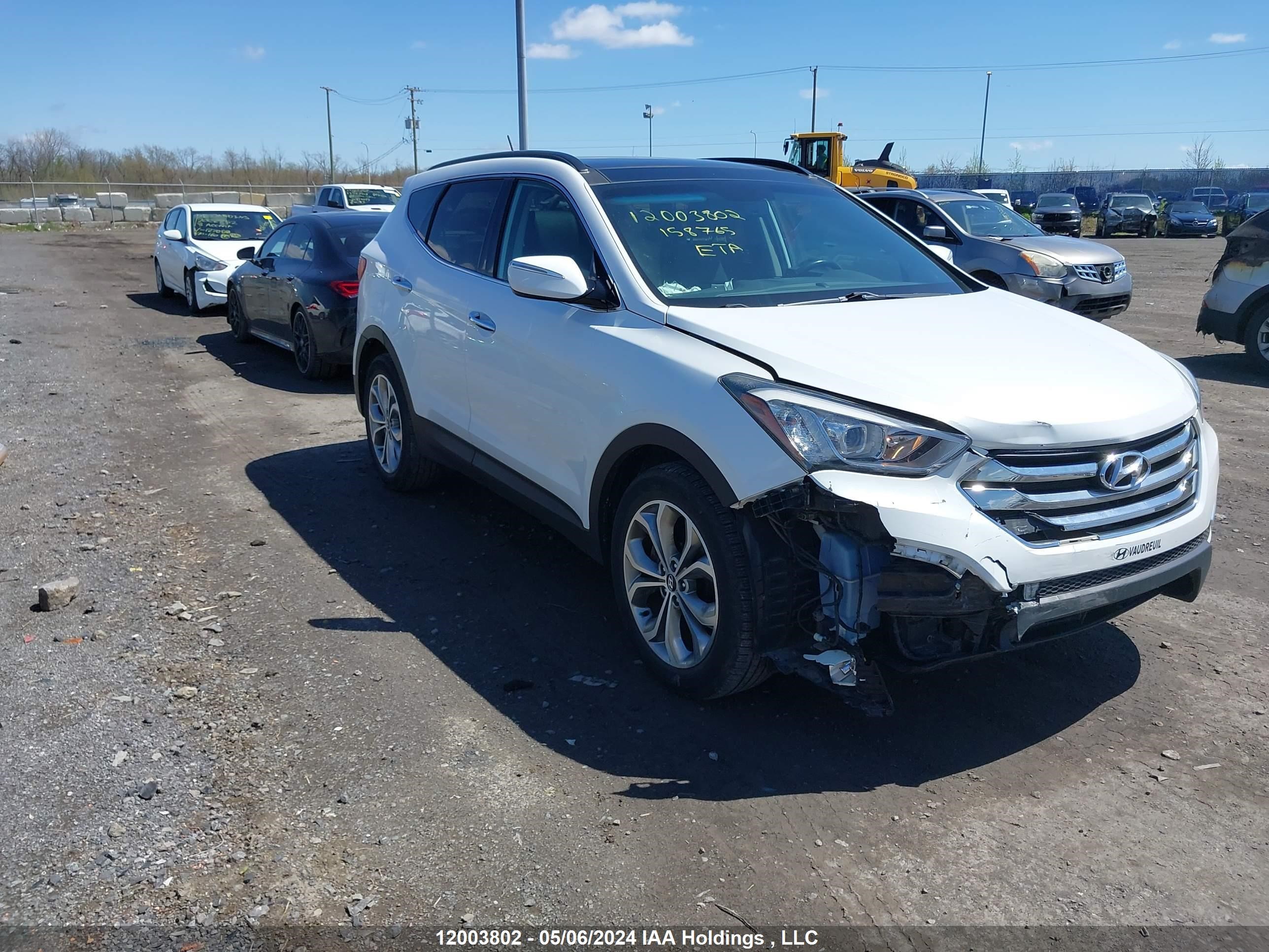 hyundai santa fe 2014 5xyzudla9eg158765