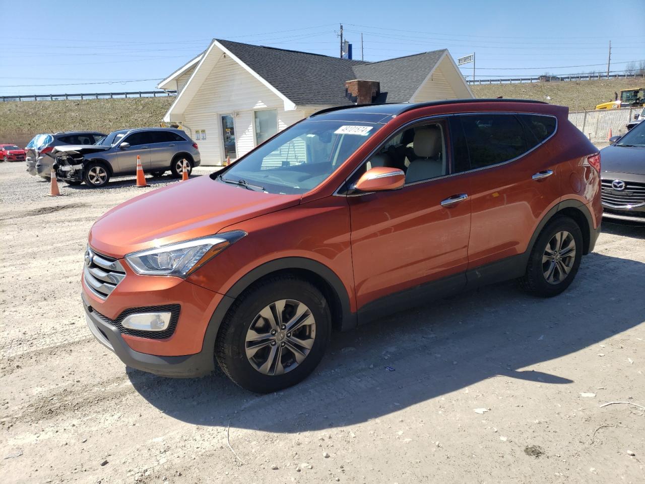 hyundai santa fe 2014 5xyzudlb0eg220191