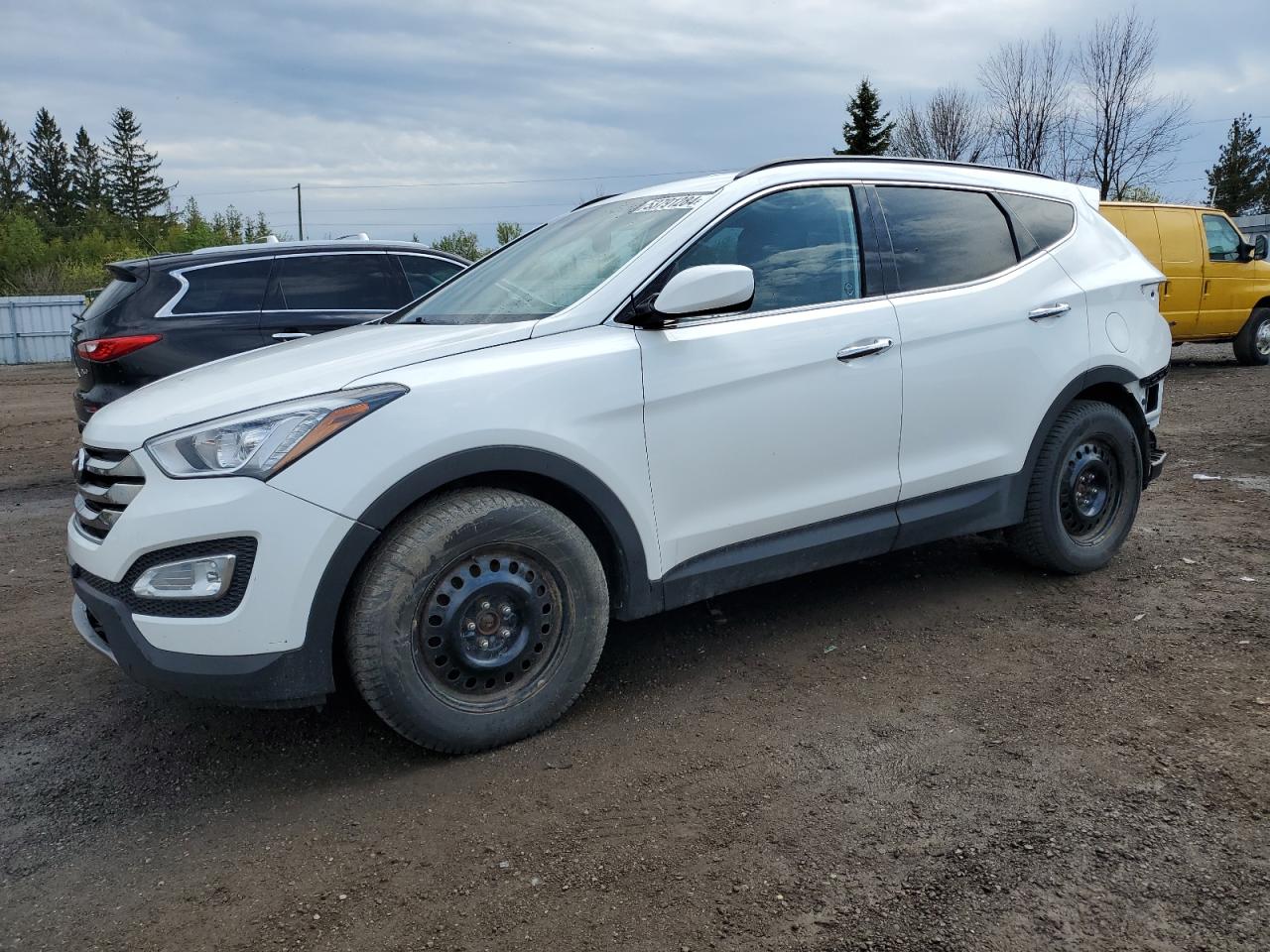 hyundai santa fe 2015 5xyzudlb2fg254702