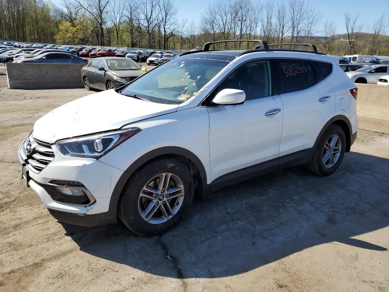 hyundai santa fe 2018 5xyzudlb8jg518417