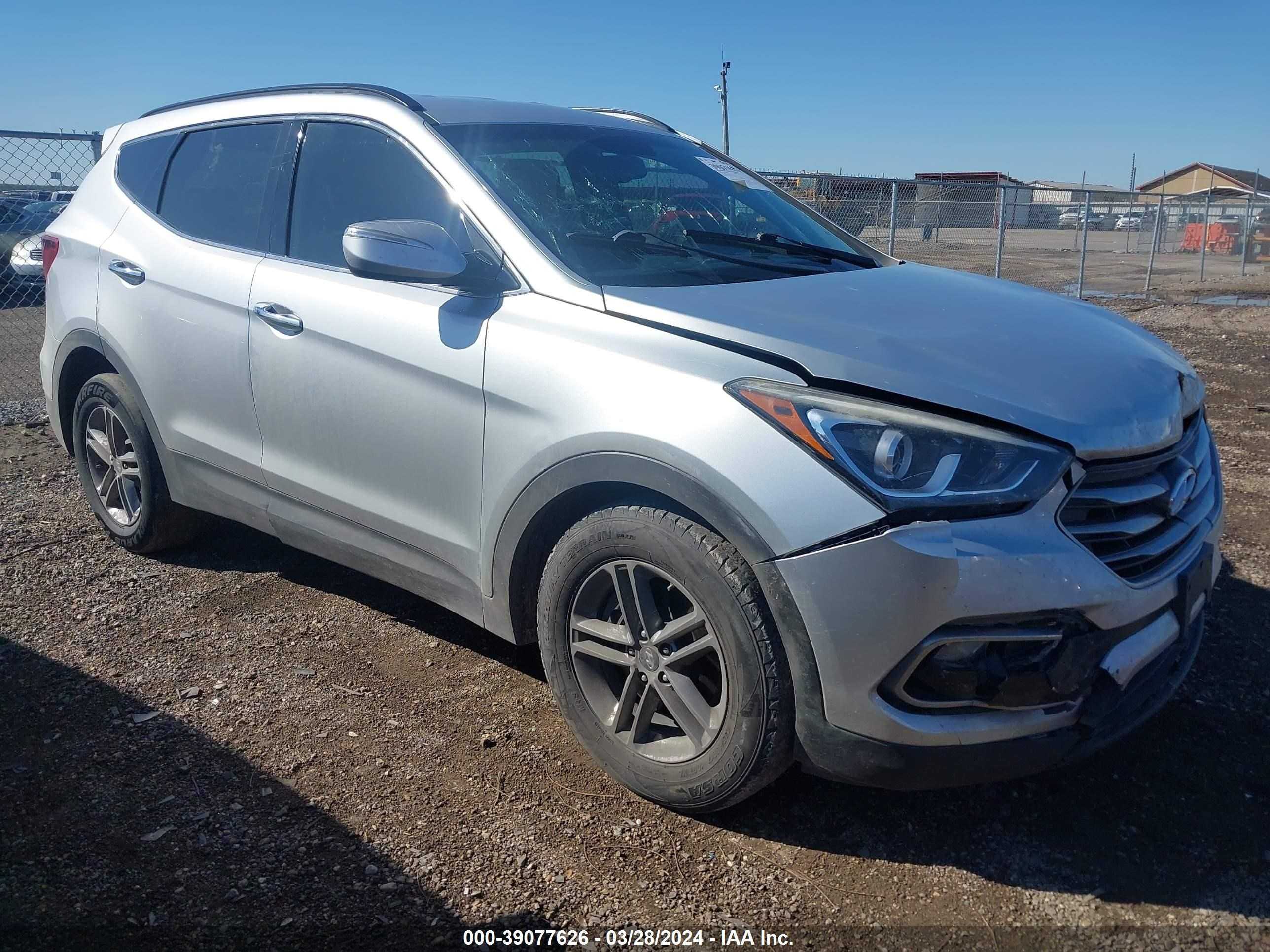 hyundai santa fe 2018 5xyzudlb8jg525061