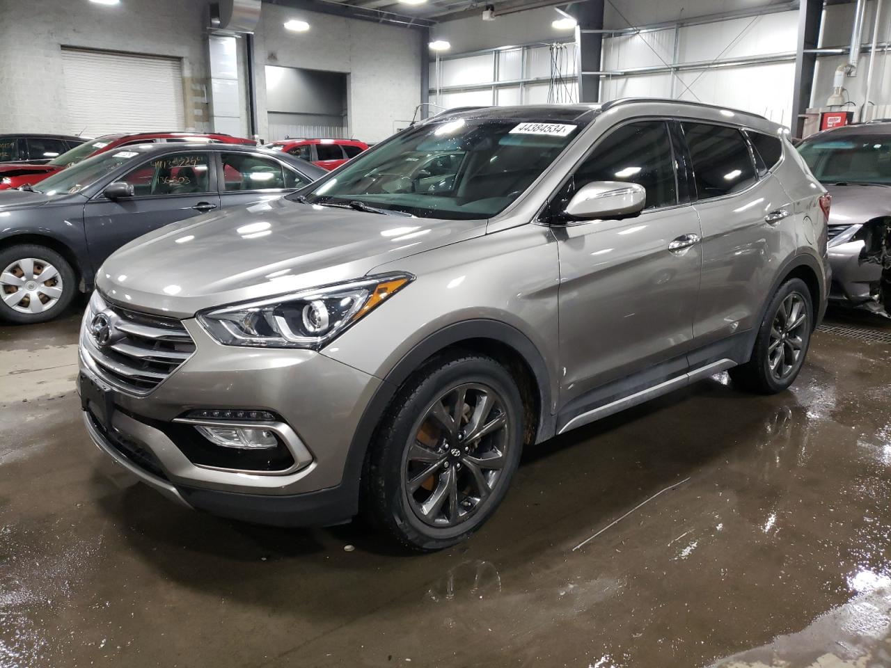 hyundai santa fe 2017 5xyzwdla3hg498766