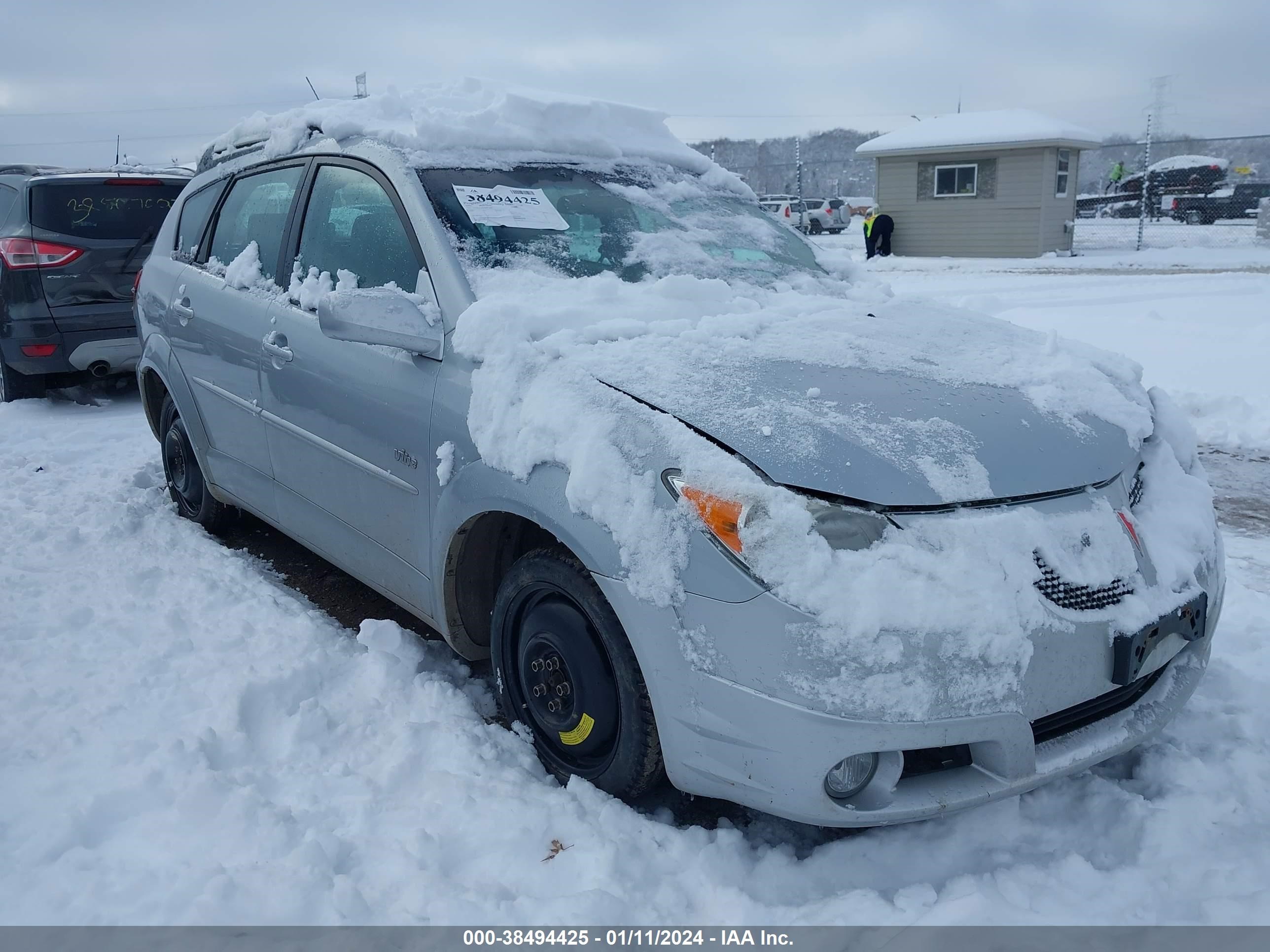 pontiac vibe 2005 5y2sl63805z401605