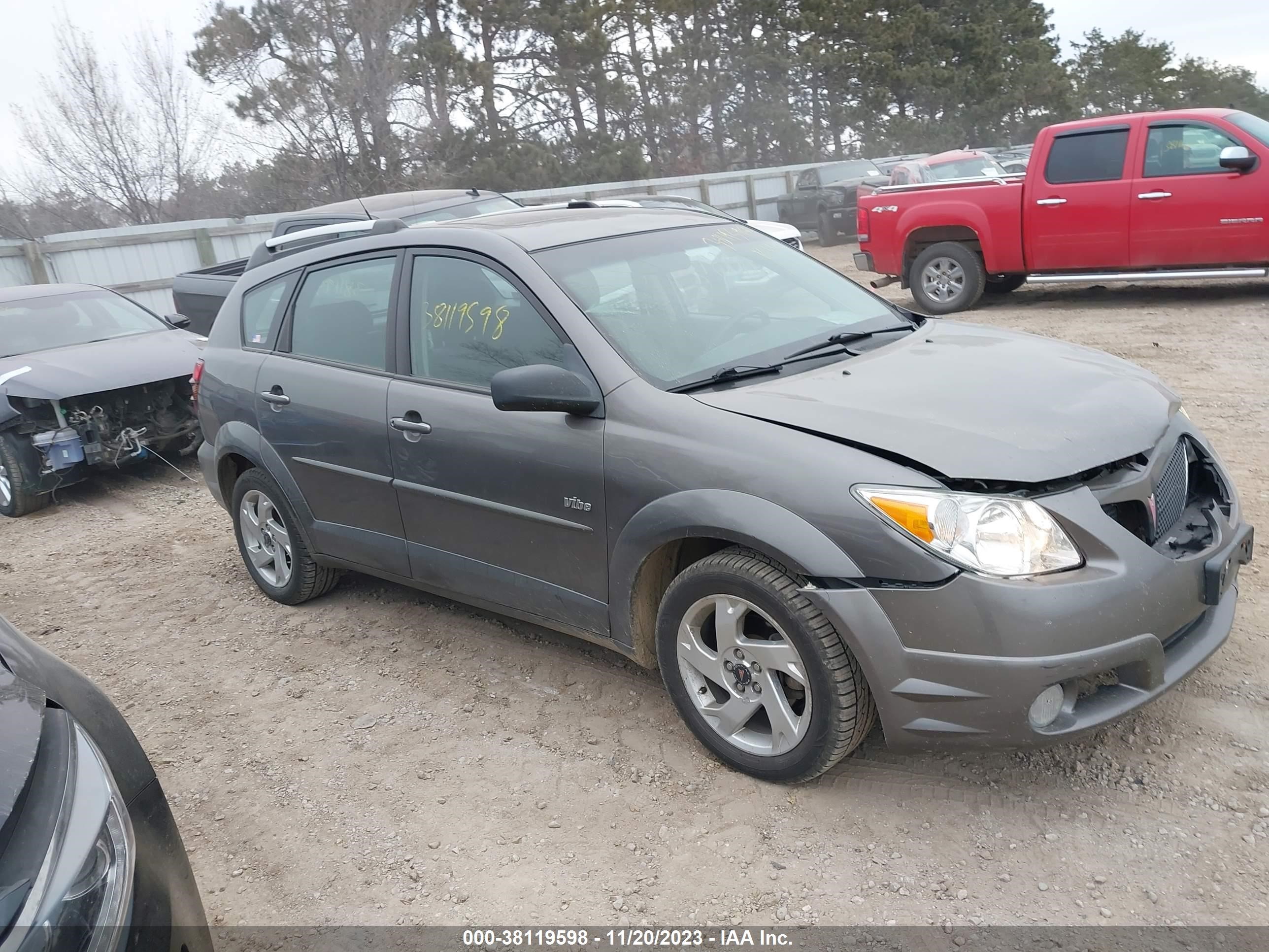 pontiac vibe 2005 5y2sl63835z477030