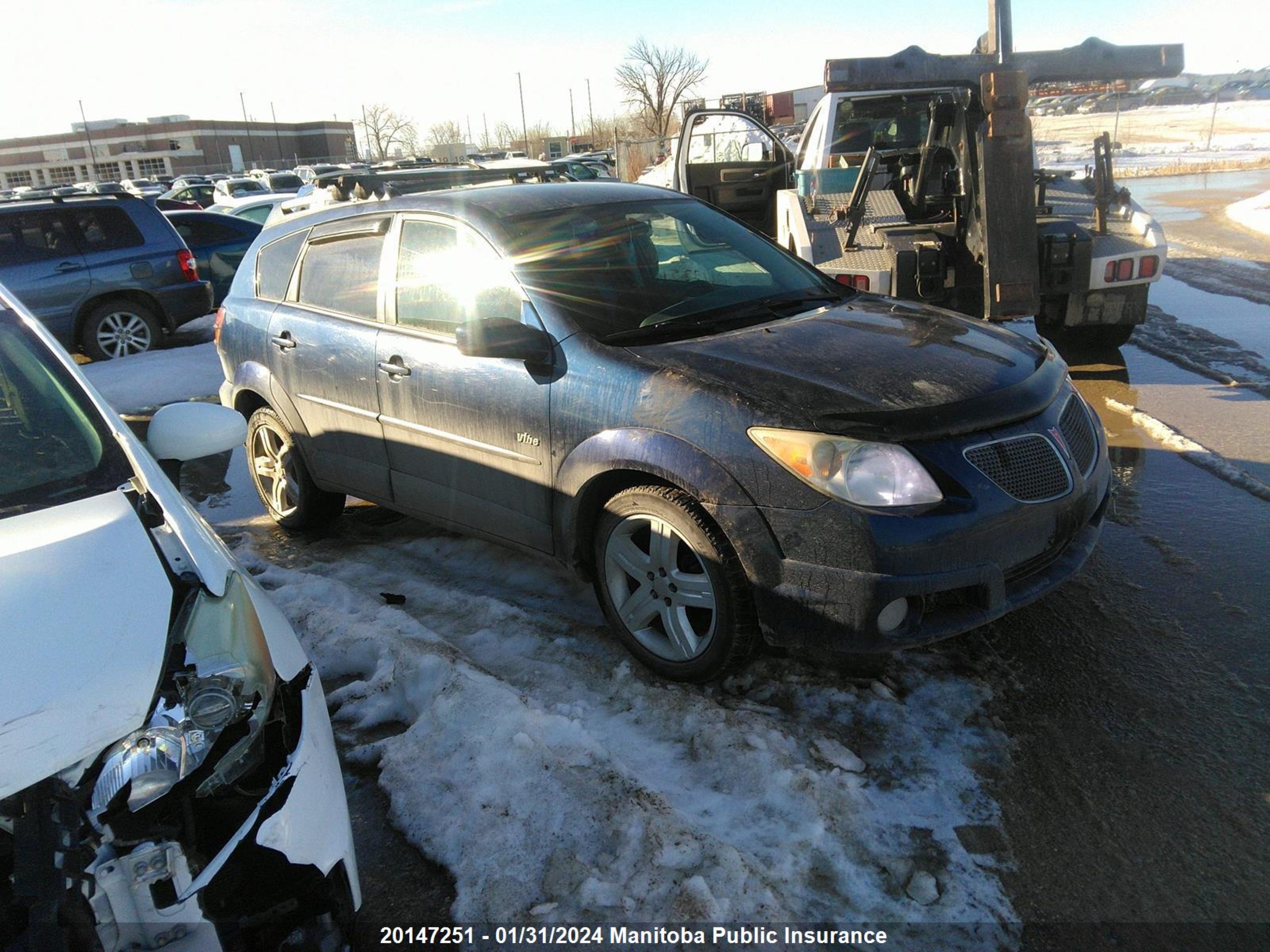 pontiac vibe 2005 5y2sm63815z447098