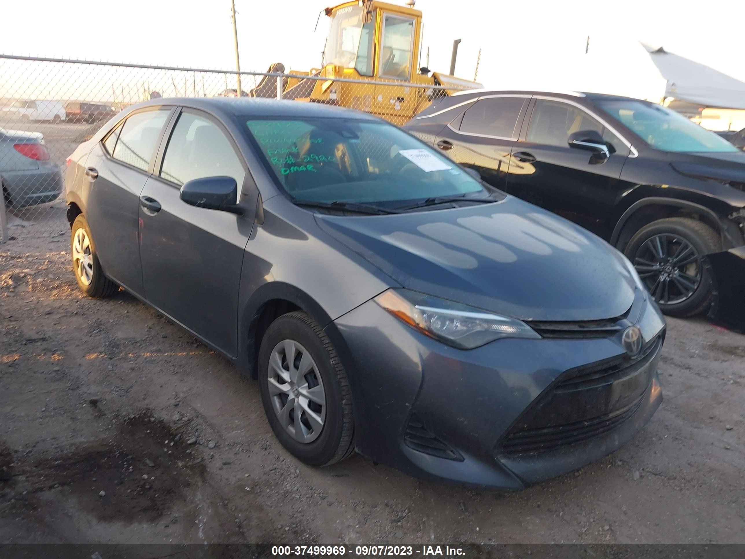 toyota corolla 2017 5yfburhe0hp698273