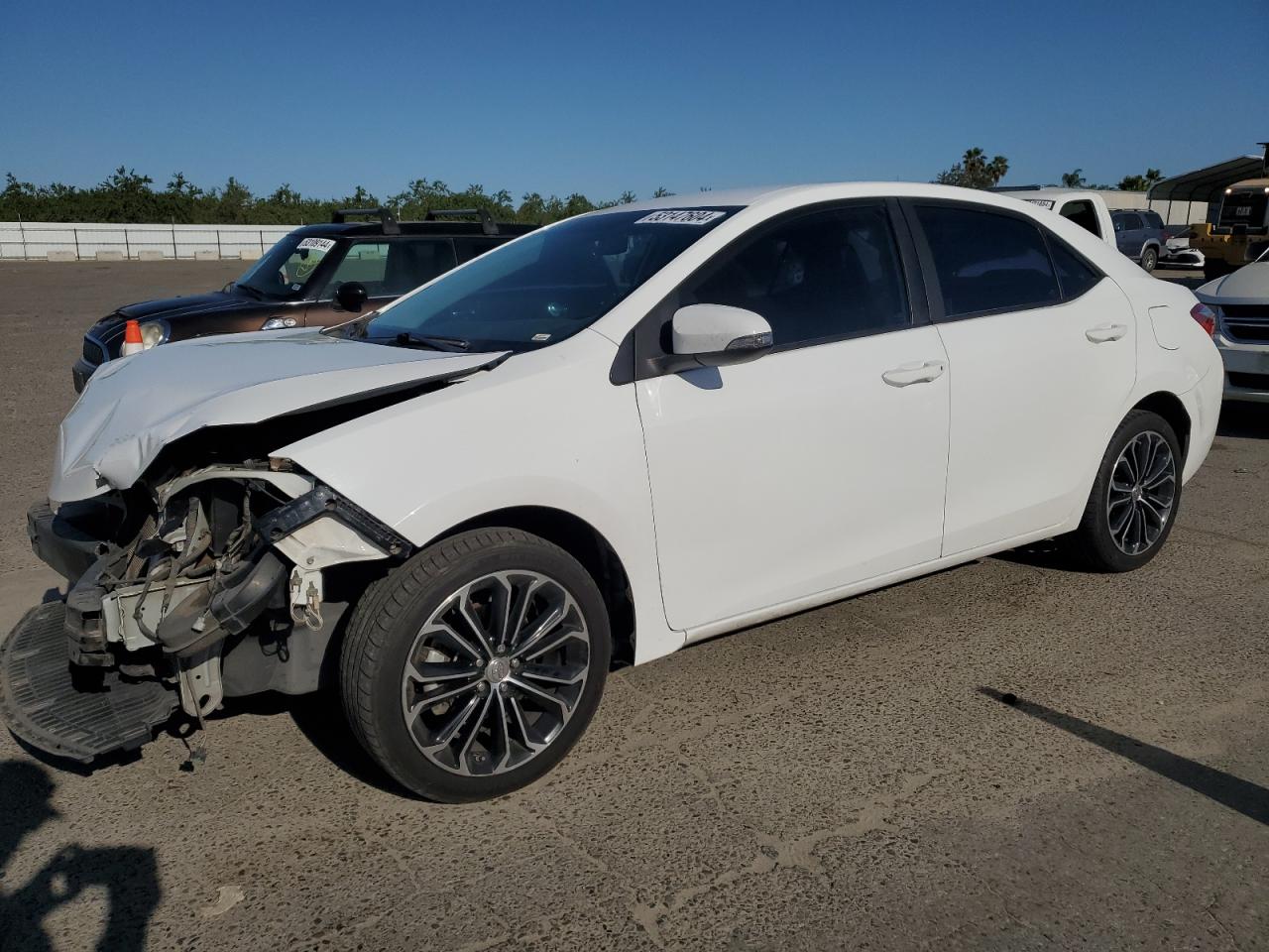 toyota corolla 2015 5yfburhe1fp179908