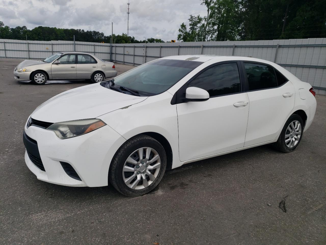 toyota corolla 2014 5yfburhe2ep082019