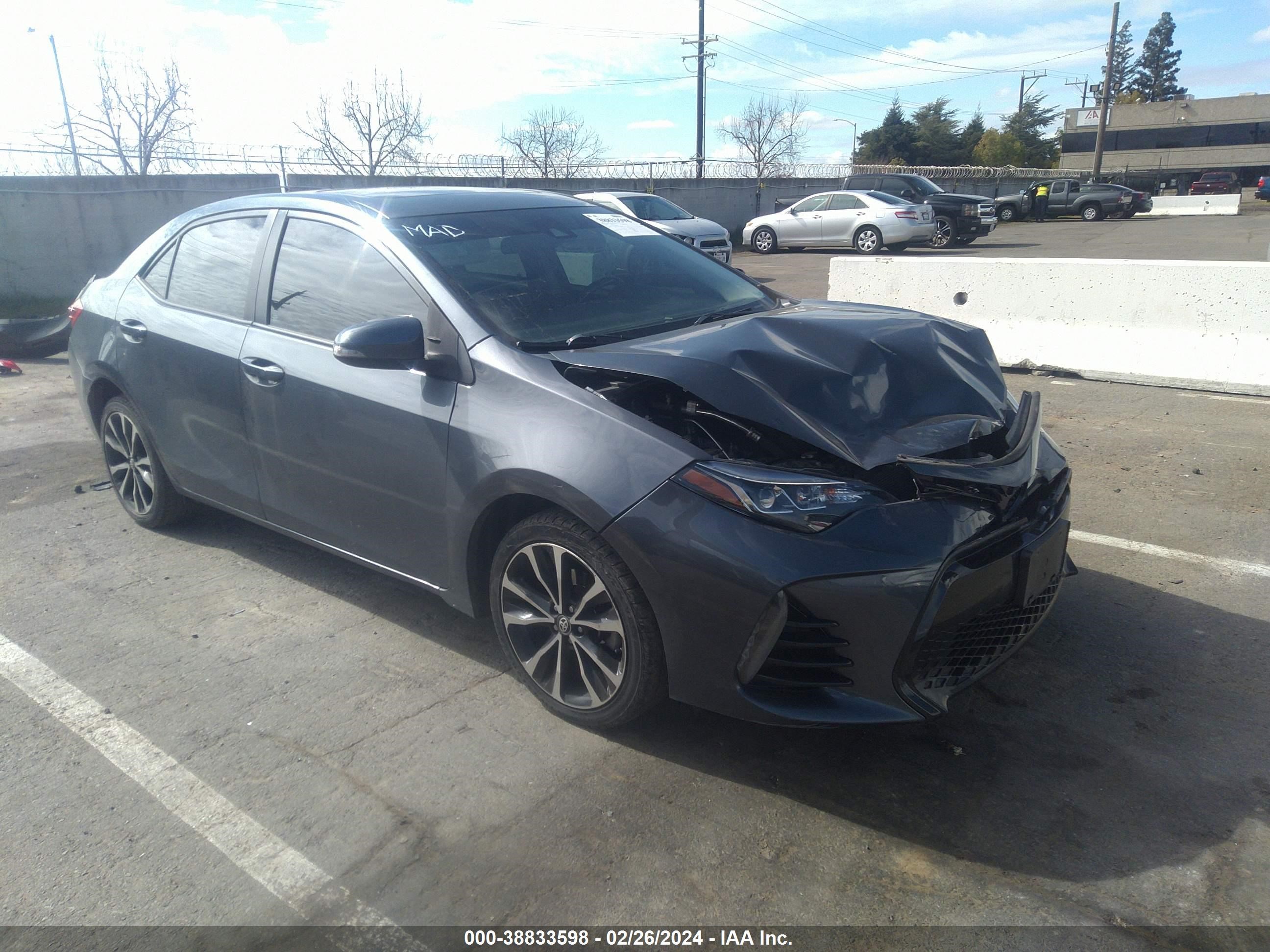 toyota corolla 2017 5yfburhe3hp667244