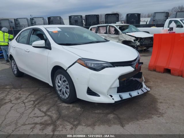 toyota corolla 2018 5yfburhe6jp750401