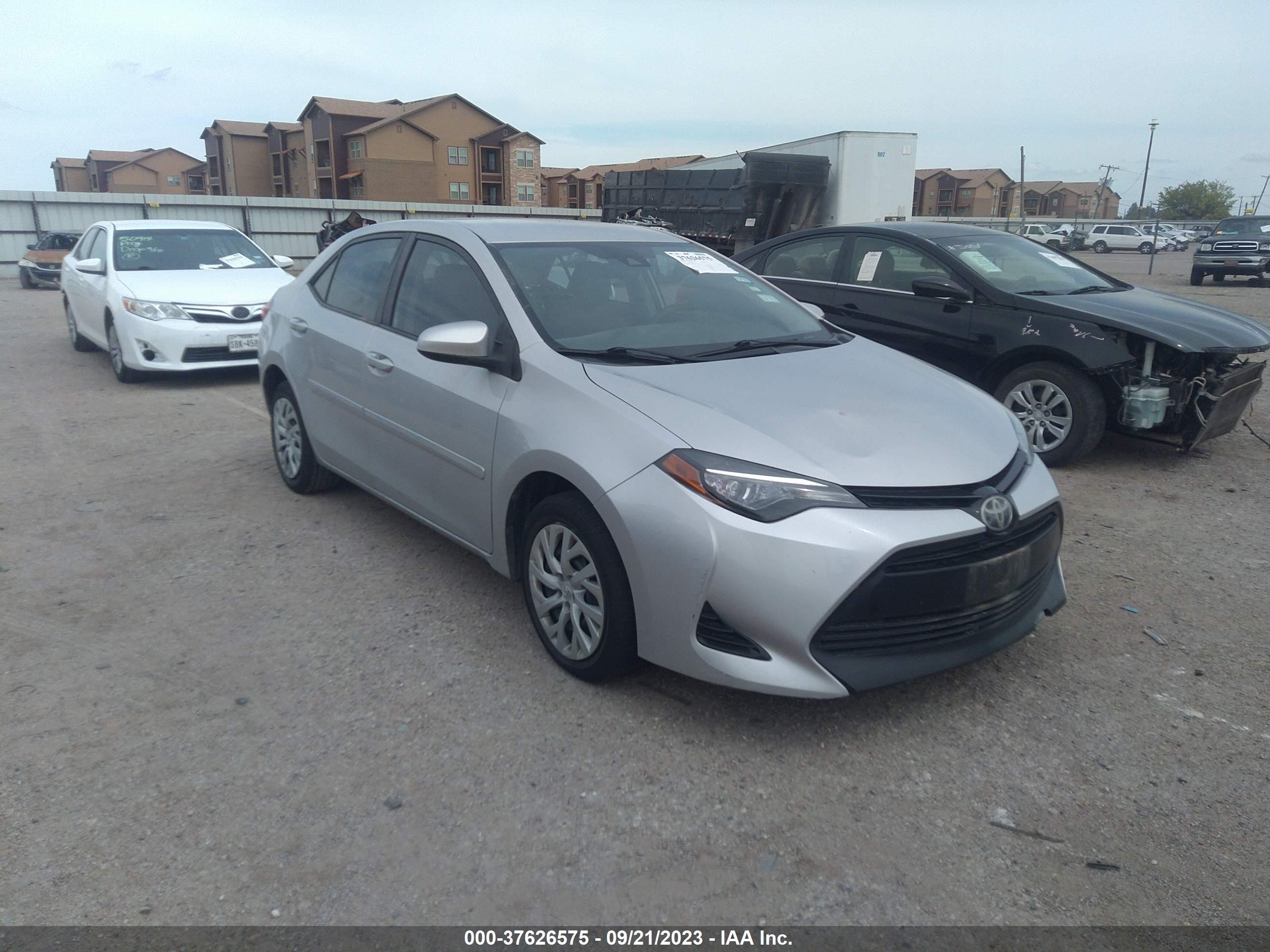 toyota corolla 2017 5yfburhe9hp578522