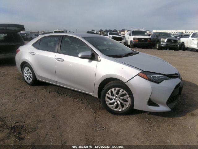 toyota corolla 2018 5yfburhexjp747274