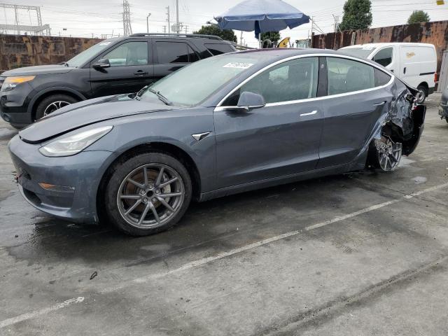 tesla model 3 2018 5yj3e1ea2jf004012