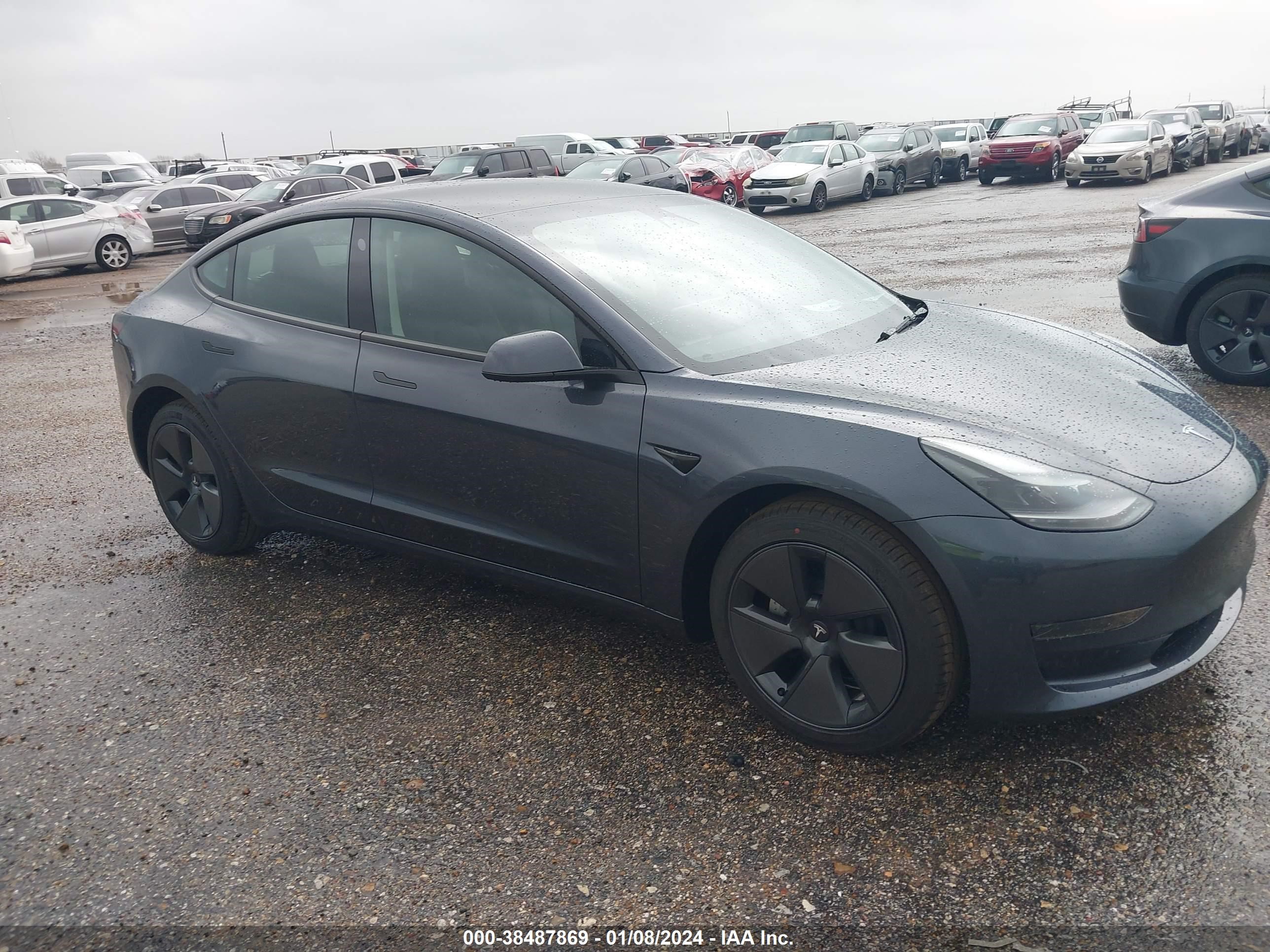 tesla model 3 2023 5yj3e1ea3pf703576