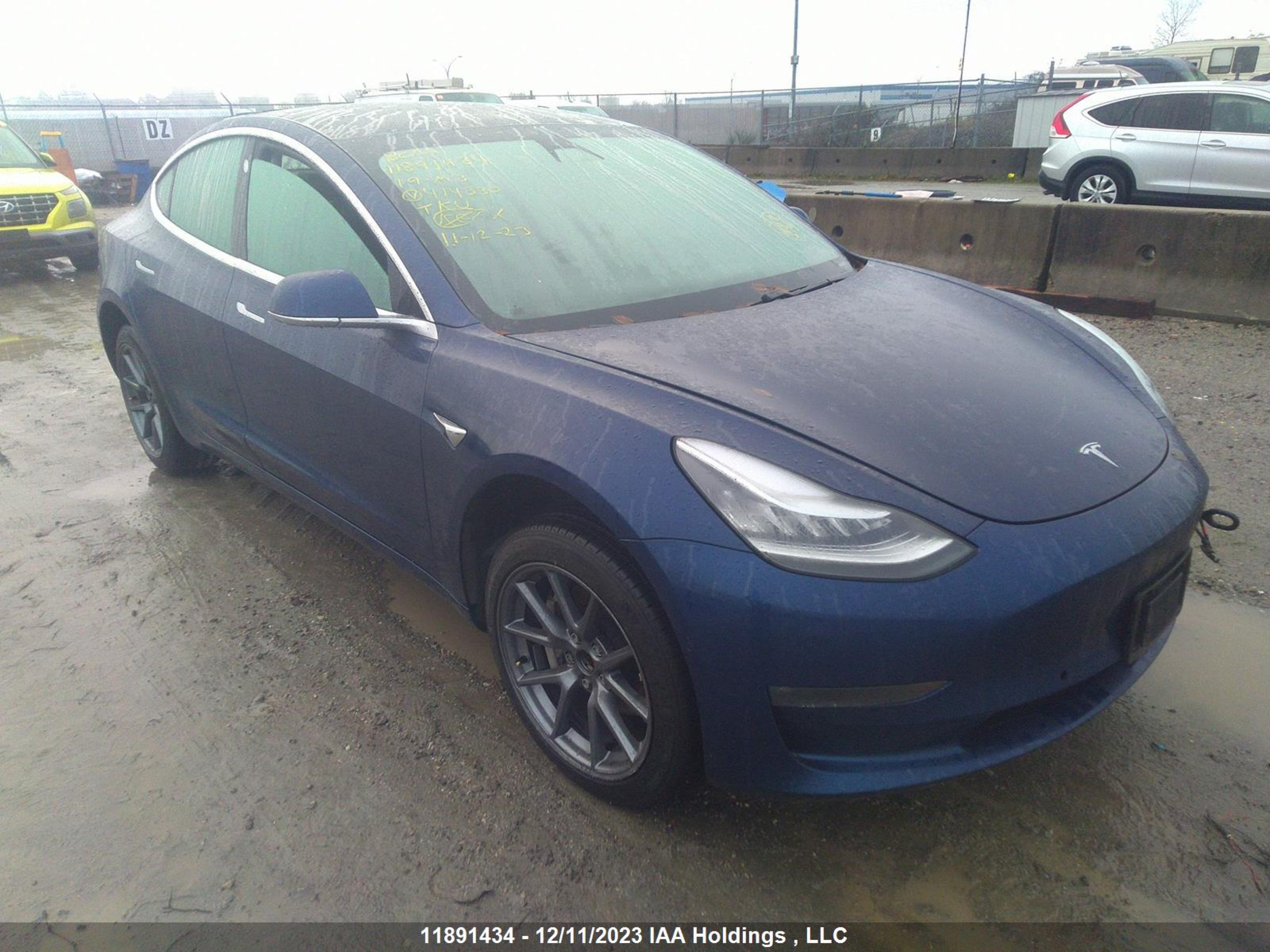 tesla model 3 2019 5yj3e1ea4kf414330