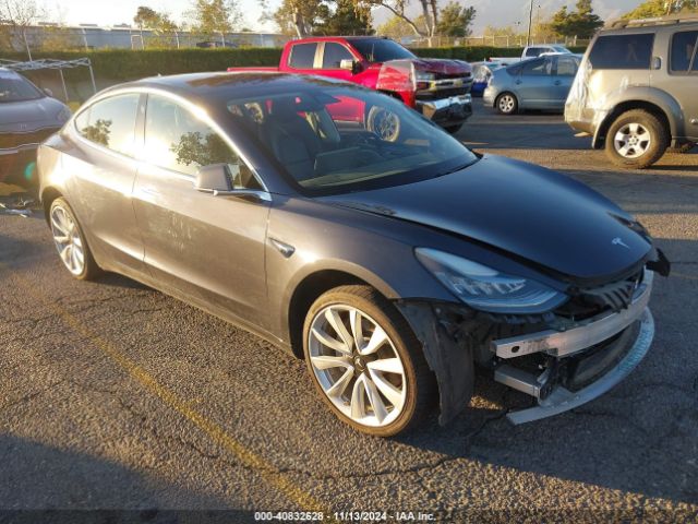 tesla model 3 2018 5yj3e1ea5jf010774