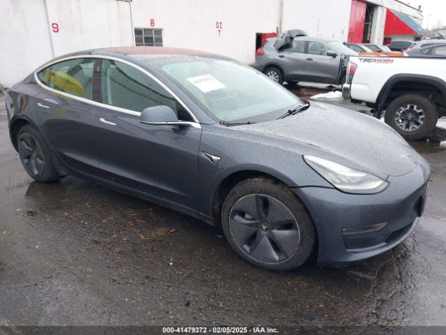 tesla model 3 2018 5yj3e1ea5jf053754