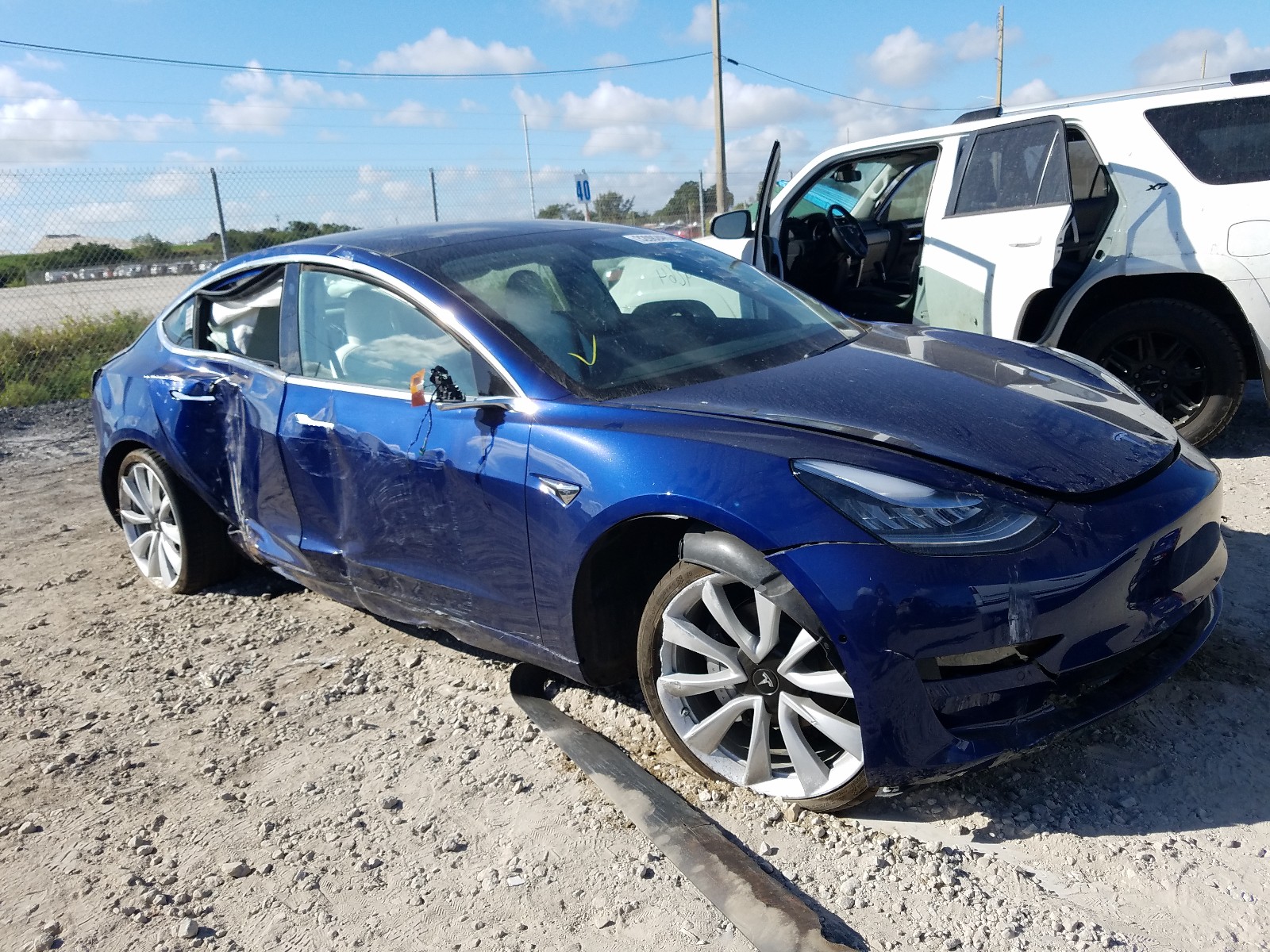 tesla model 3 2020 5yj3e1ea5lf738162