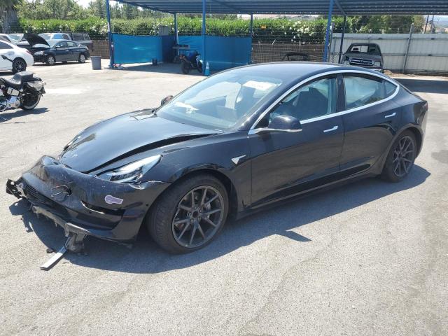 tesla model 3 2018 5yj3e1ea7jf070233