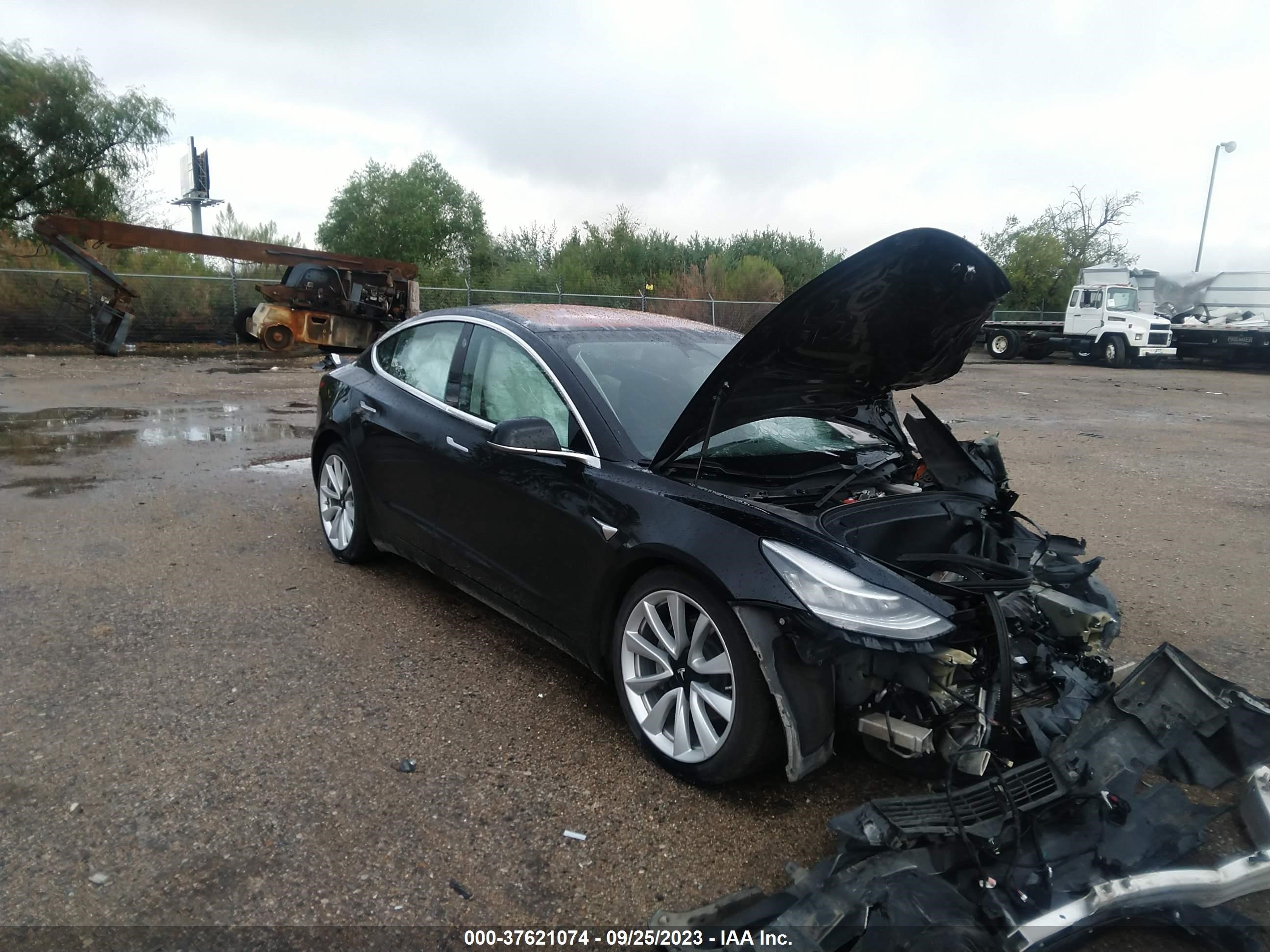 tesla model 3 2018 5yj3e1ea7jf089509