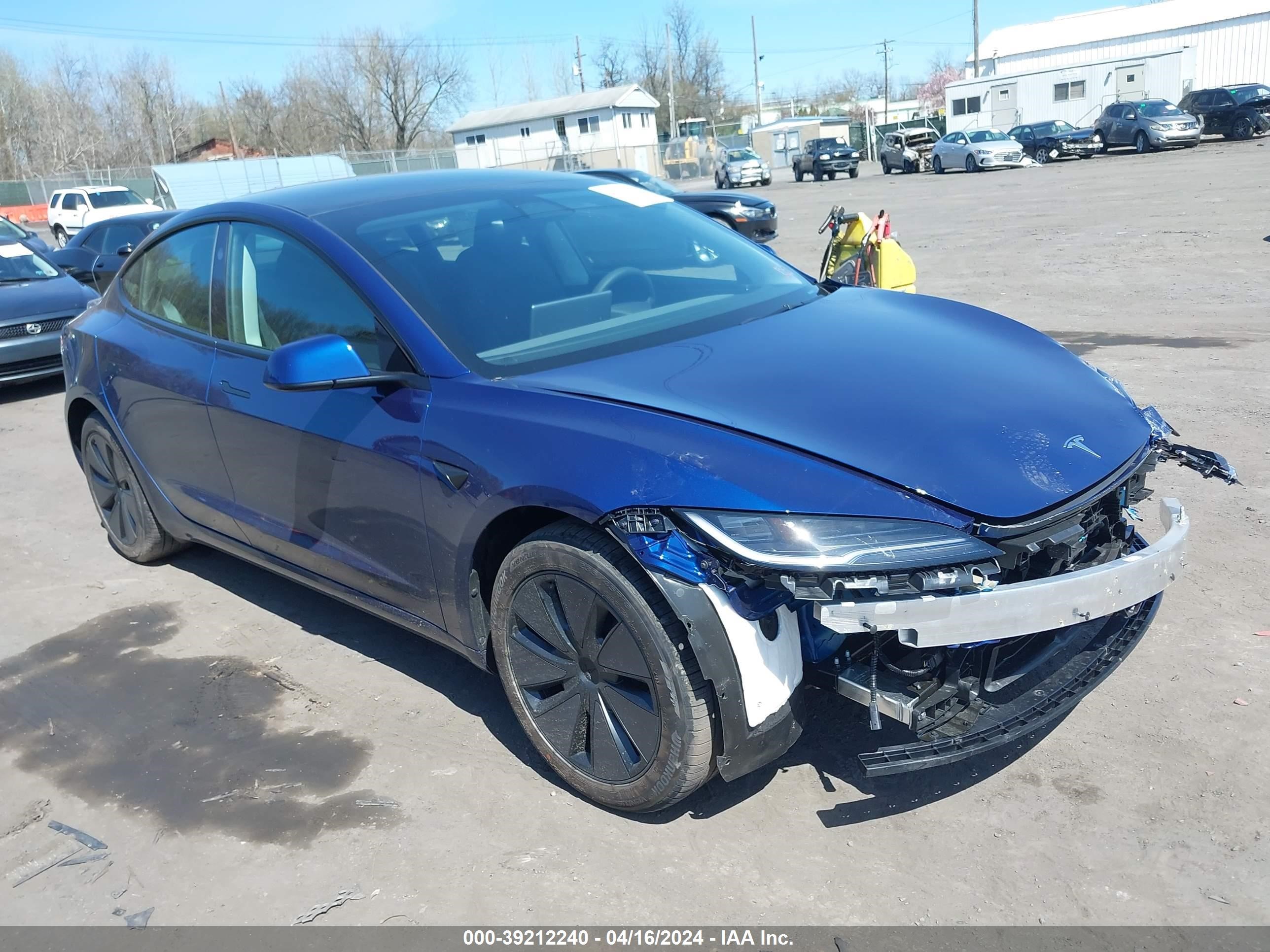 tesla model 3 2024 5yj3e1ea7rf728452