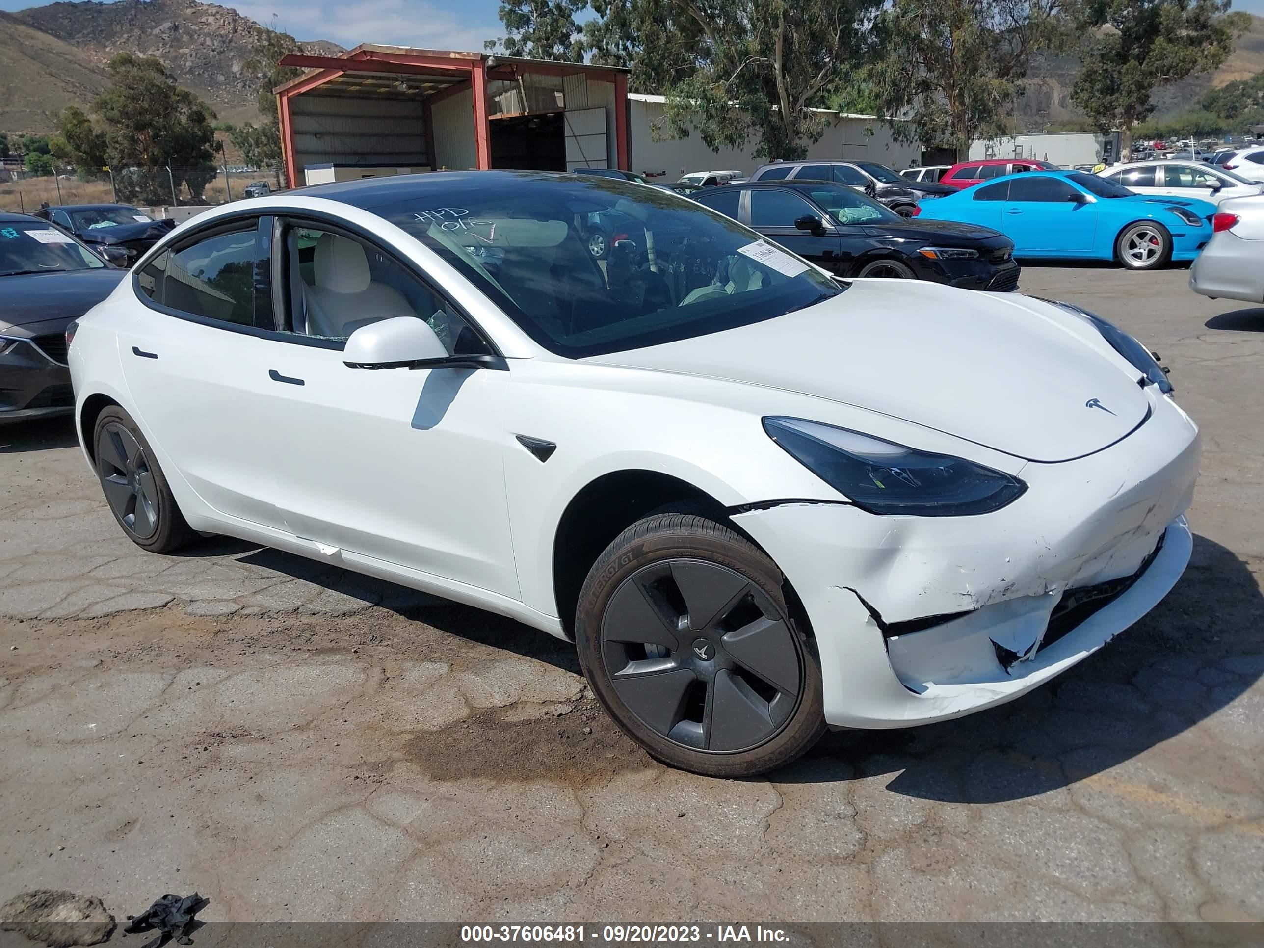 tesla model 3 2023 5yj3e1ea8pf512929