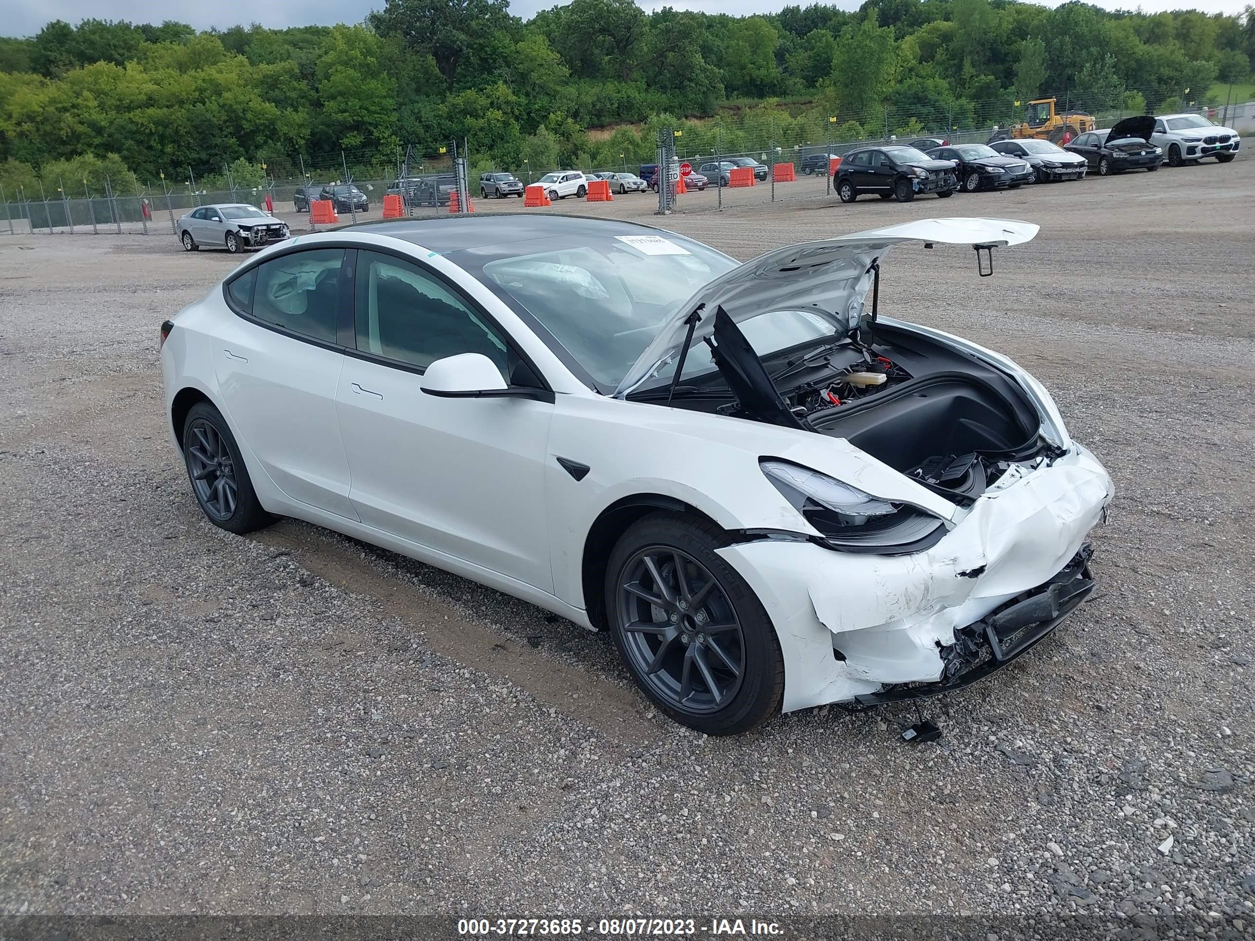 tesla model 3 2023 5yj3e1ea8pf606972