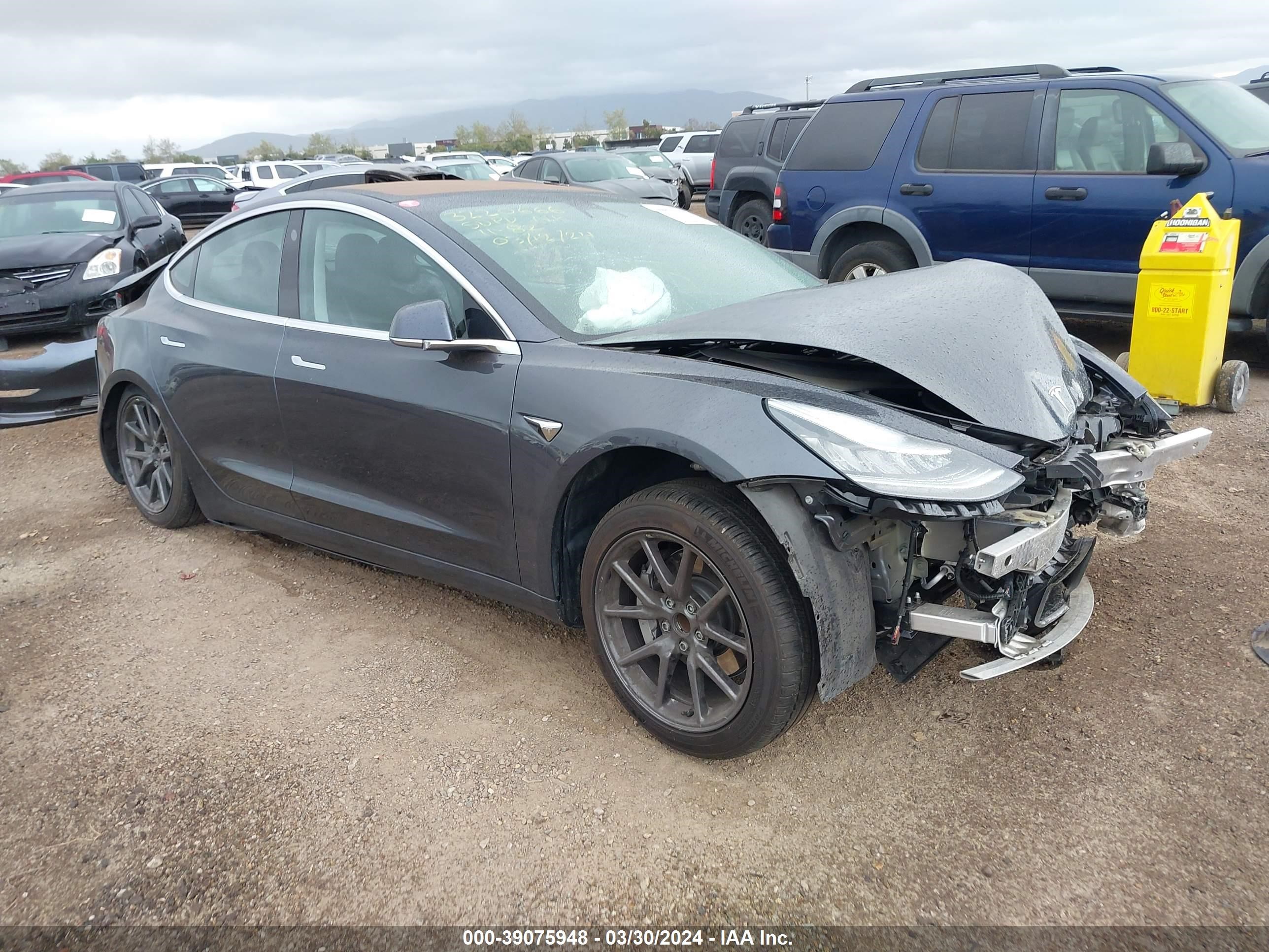 tesla model 3 2019 5yj3e1ea9kf325515