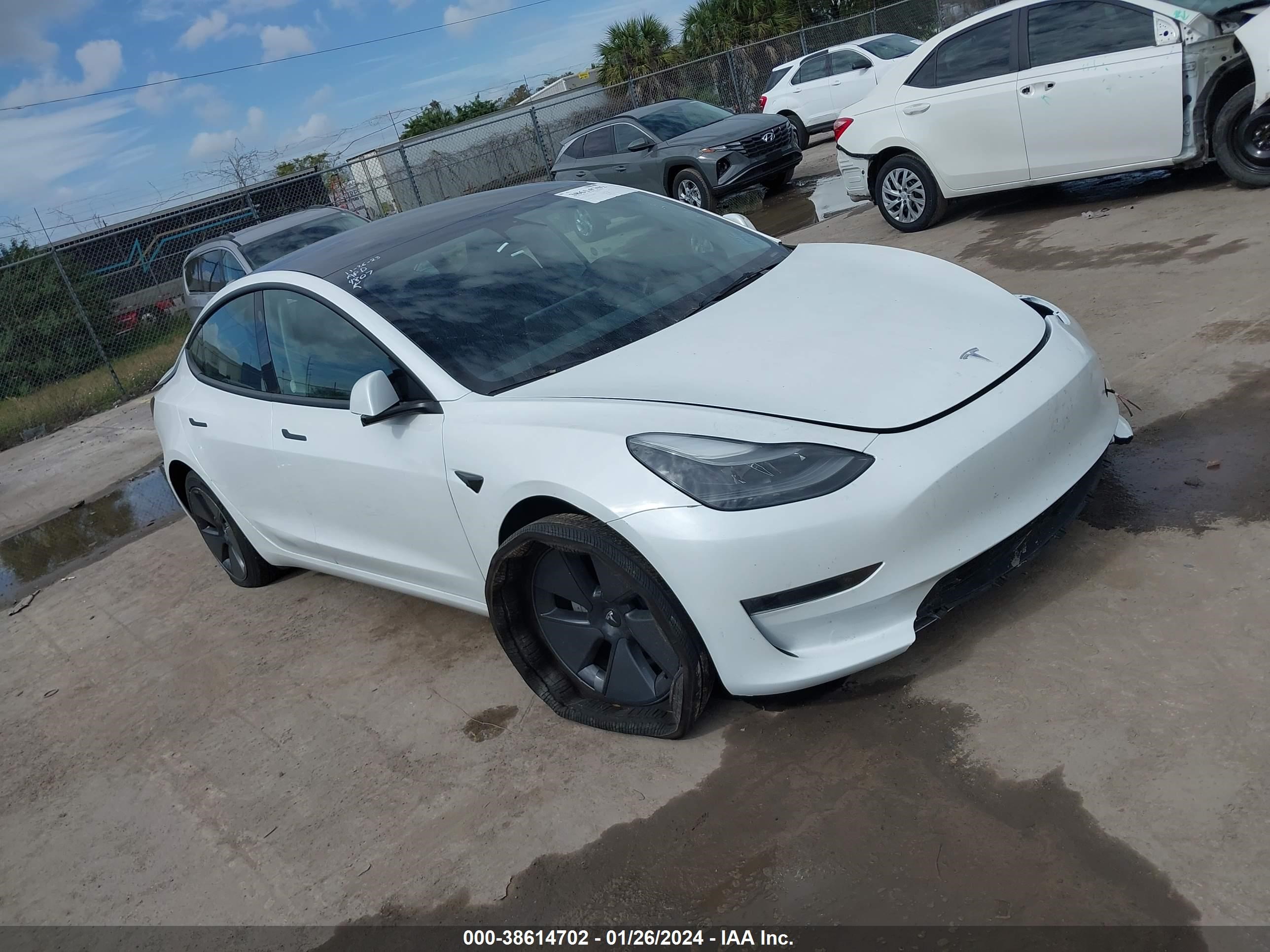 tesla model 3 2023 5yj3e1ea9pf434807