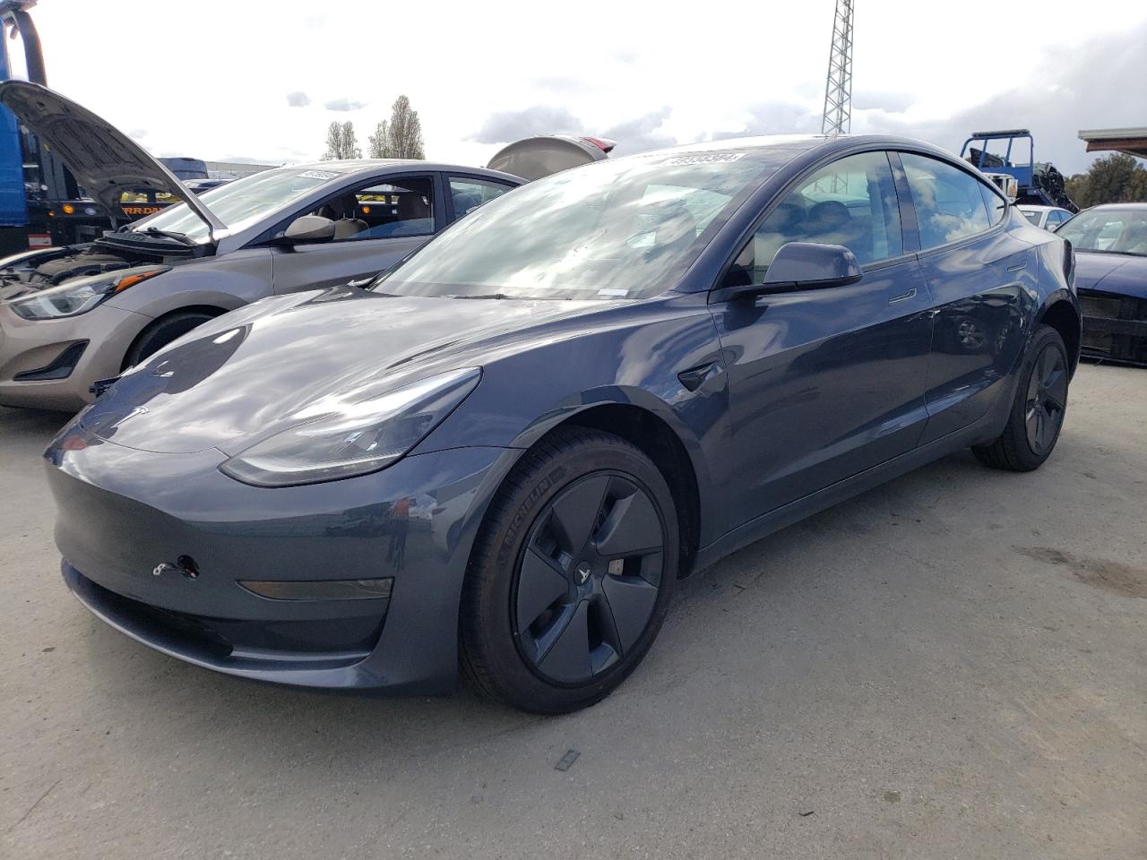 tesla model 3 2023 5yj3e1ea9pf675802