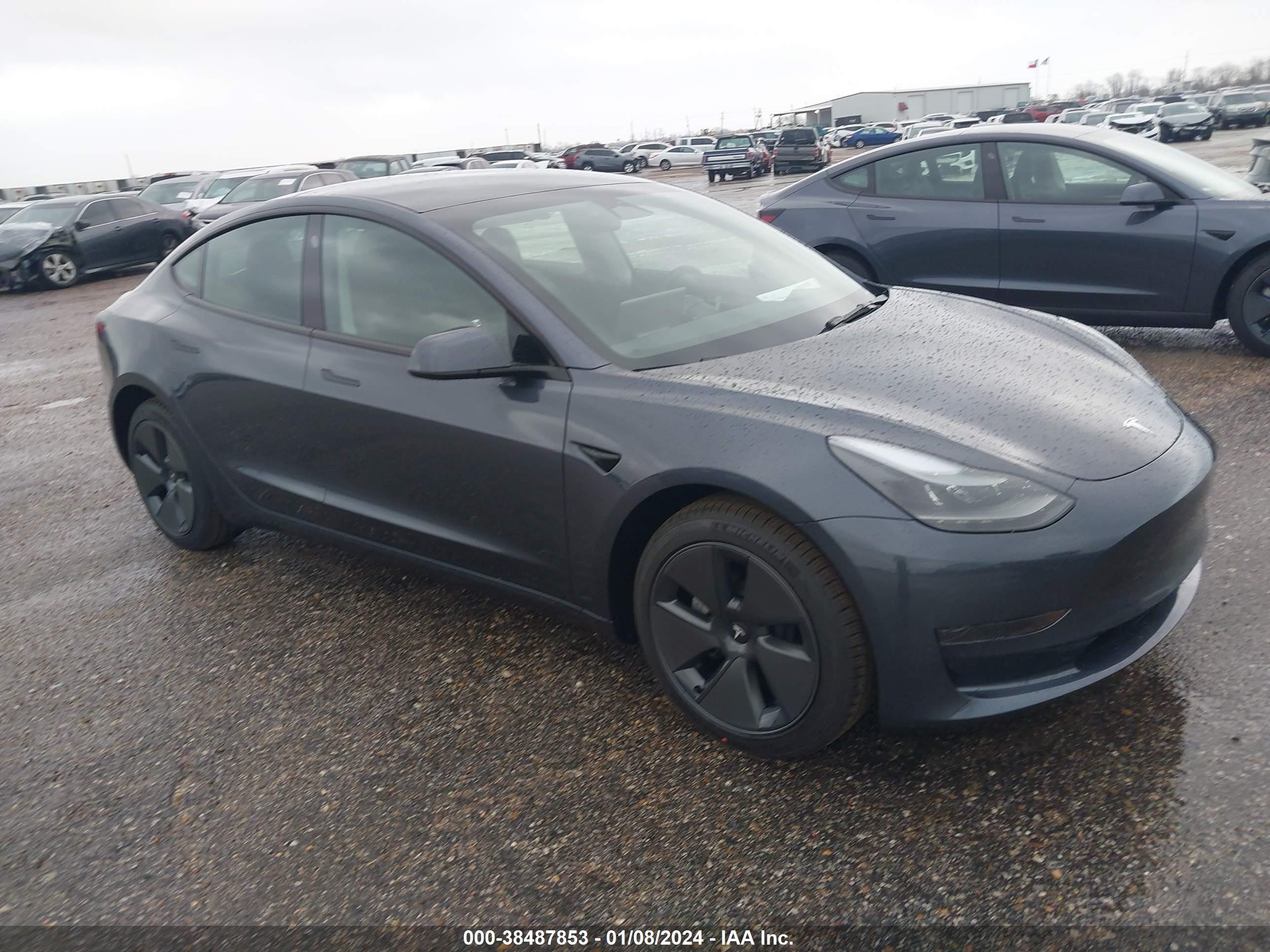 tesla model 3 2023 5yj3e1ea9pf705428