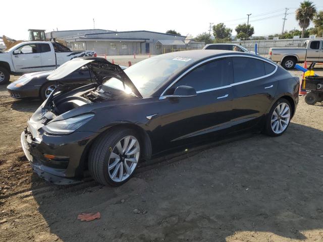 tesla model 3 2018 5yj3e1eaxjf007661