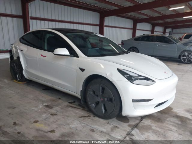 tesla model 3 2022 5yj3e1eb0nf256081