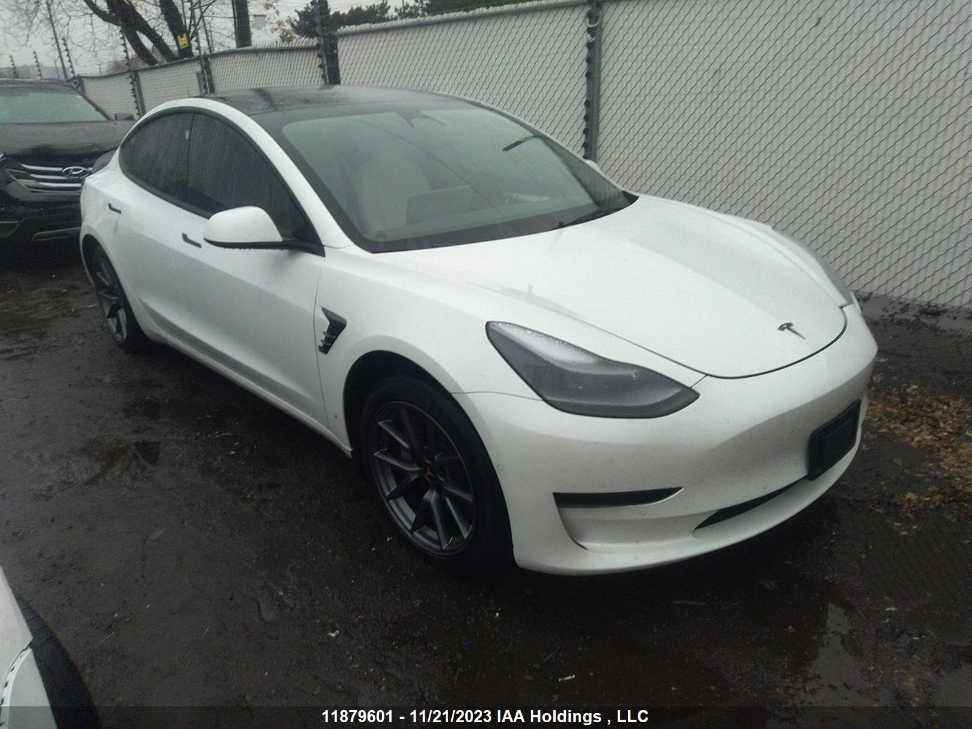 tesla model 3 2022 5yj3e1eb1nf272497