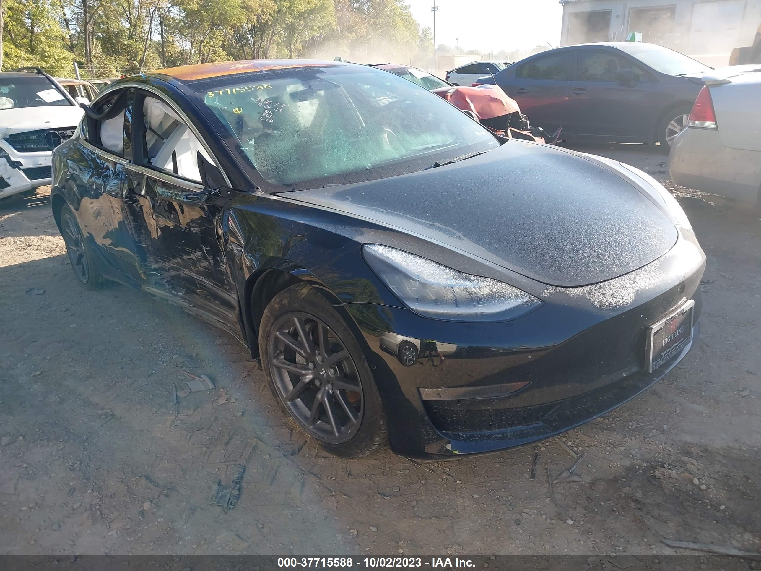 tesla model 3 2018 5yj3e1eb4jf095972